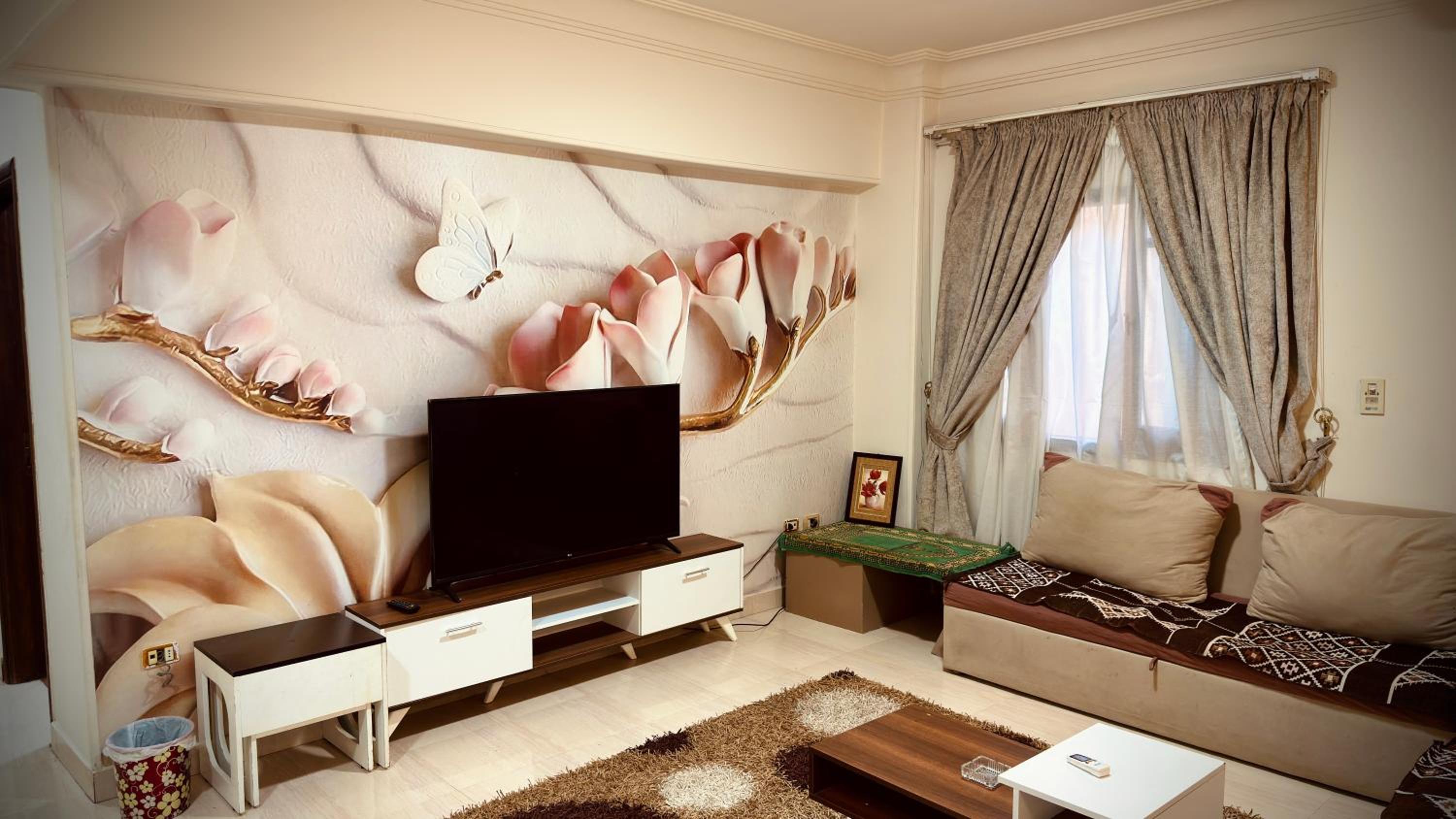 Elegant 3 Rooms Apartment in Private Villa in New Cairo