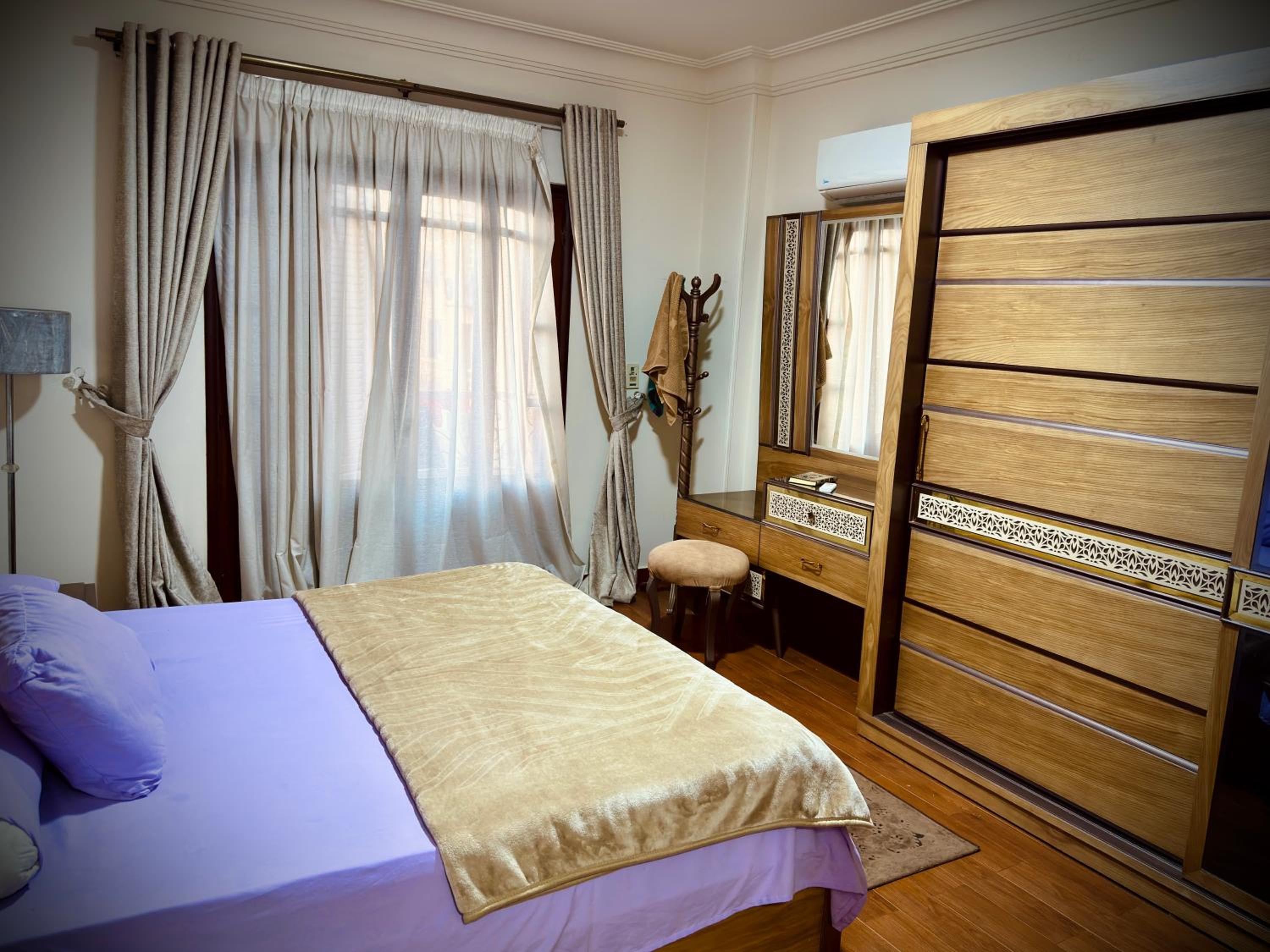 Elegant 3 Rooms Apartment in Private Villa in New Cairo