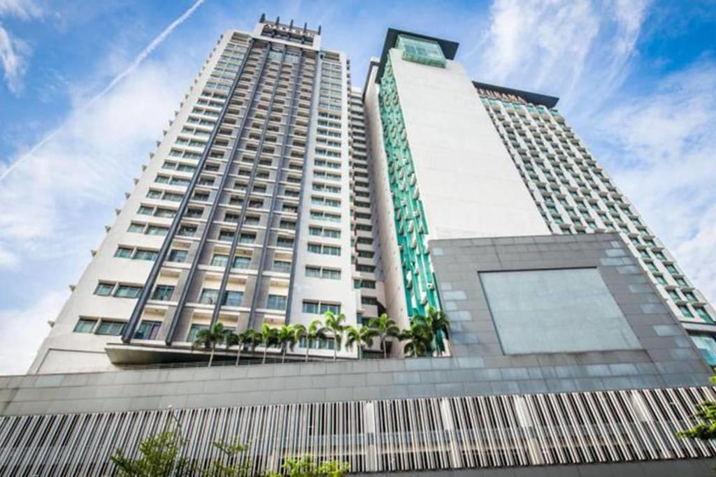 A Cozy Studio High Floor with Free Parking