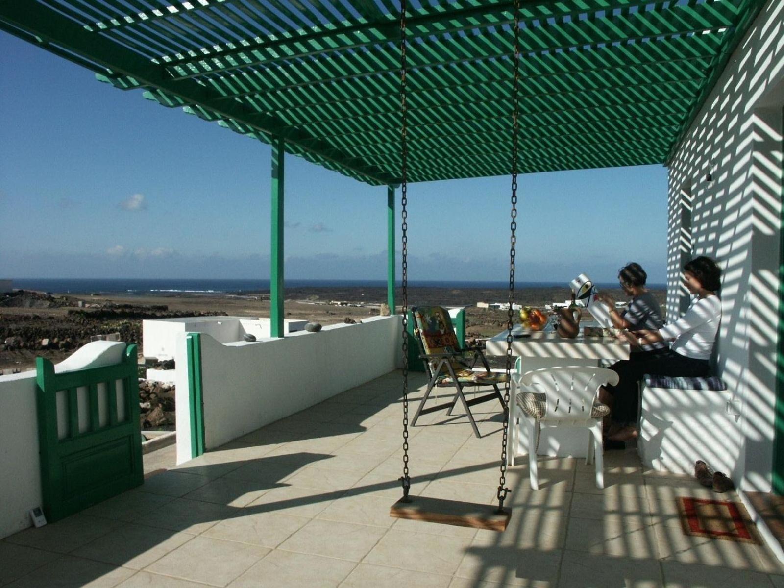 Finca mit Pool und herrlichem Meerblick