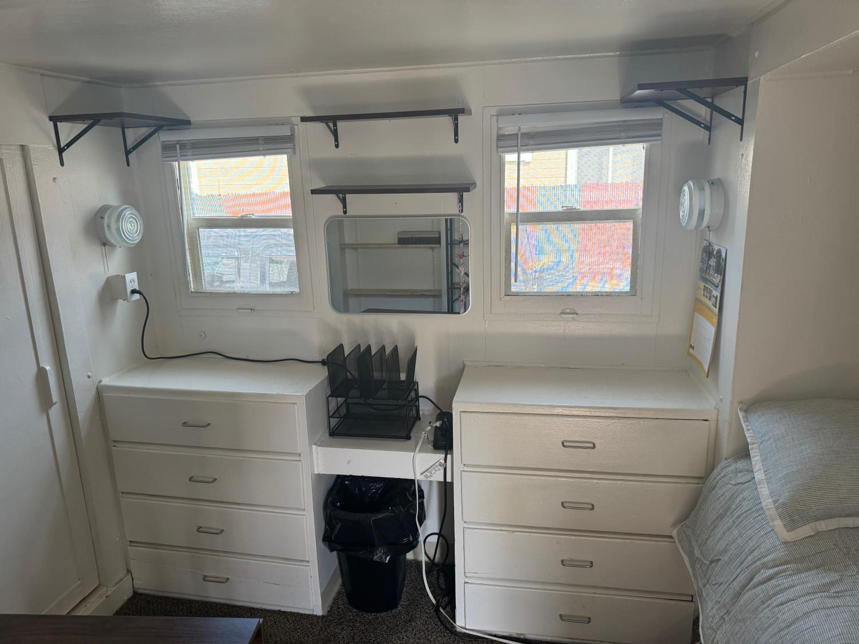 Midtown Charm: 1BR Urban Pad view 5