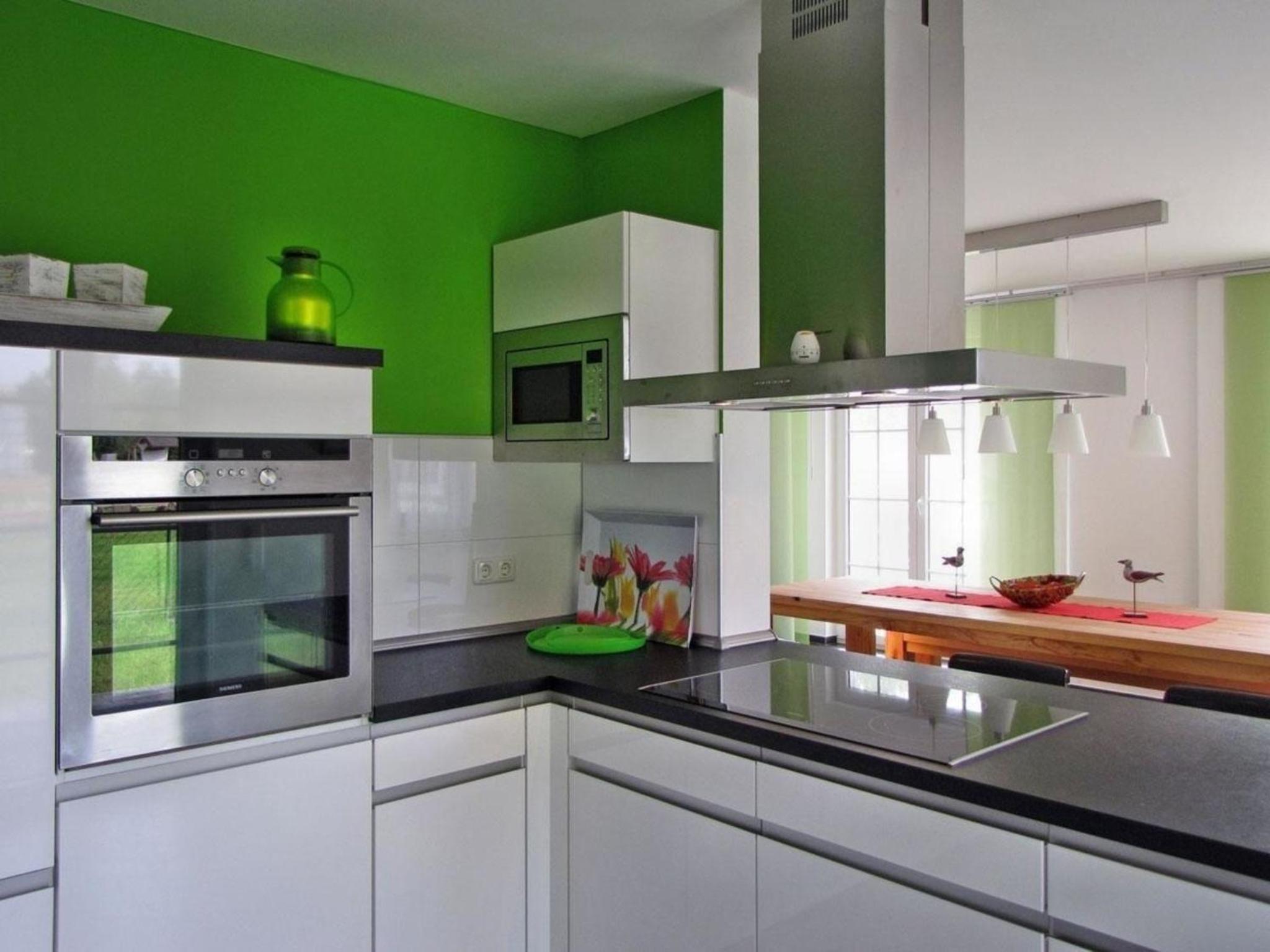 Ferienhaus mit Garten und Sauna