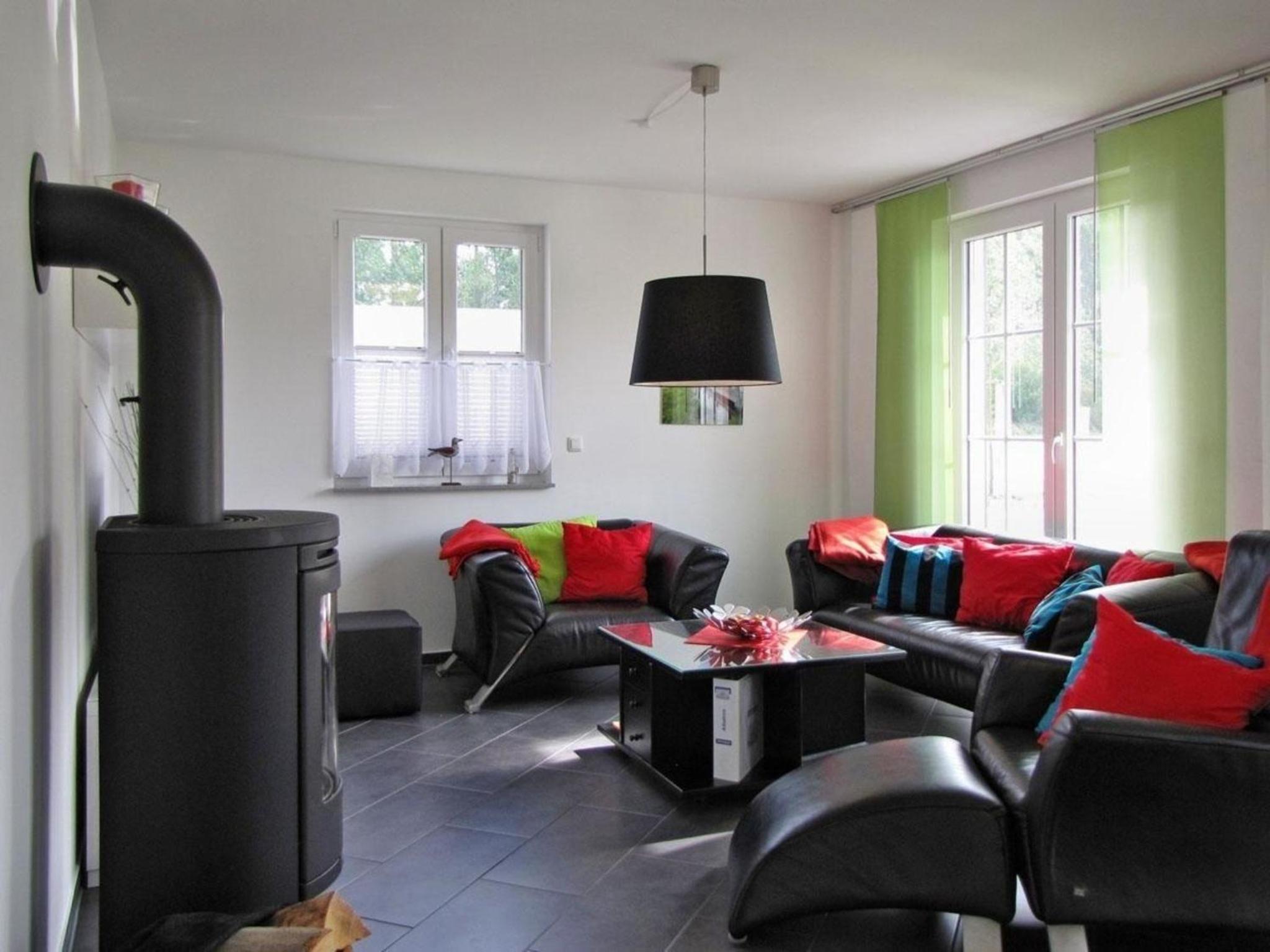 Ferienhaus mit Garten und Sauna
