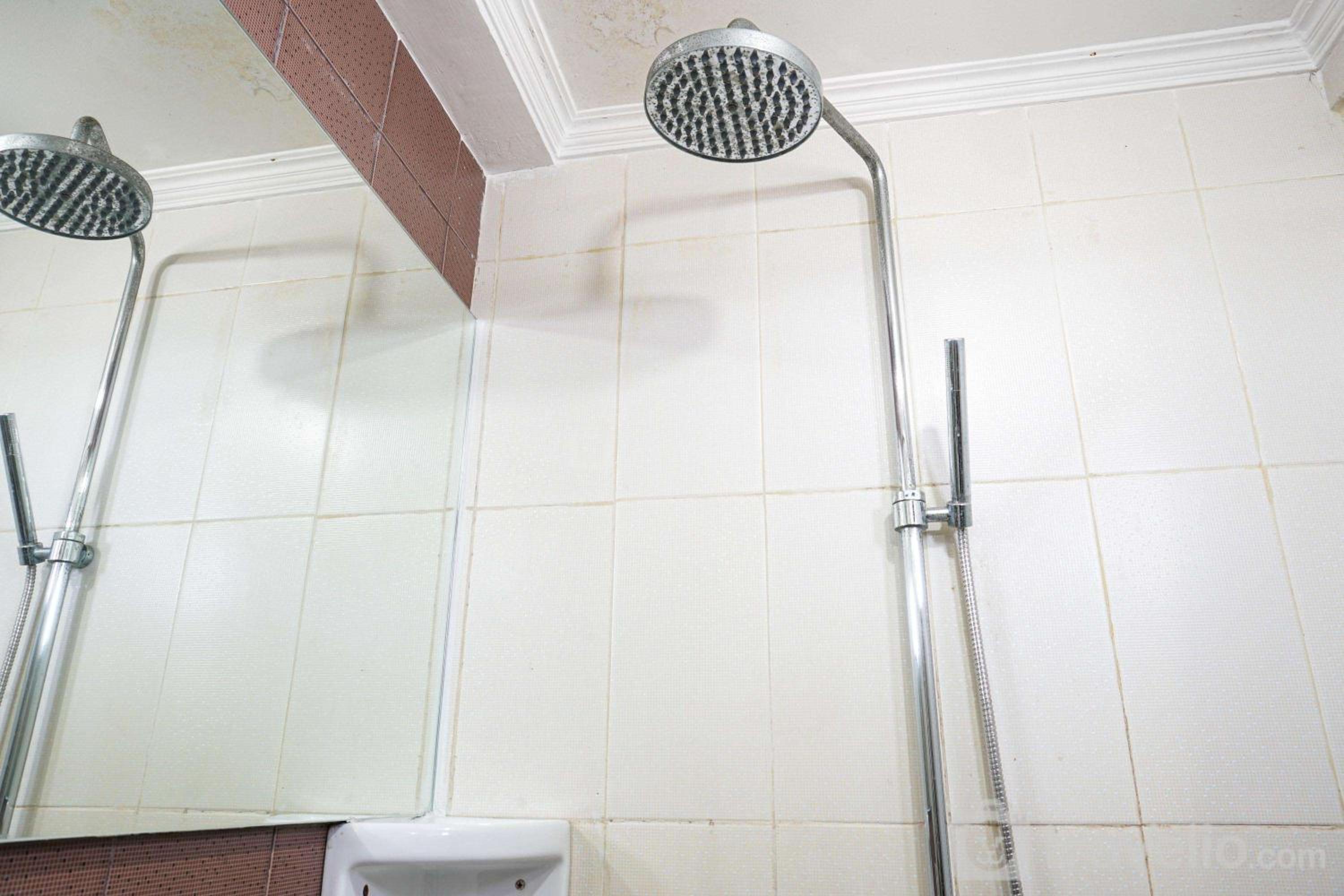 Comfortable Studio @ Green Bay Pluit Apartment By Travelio