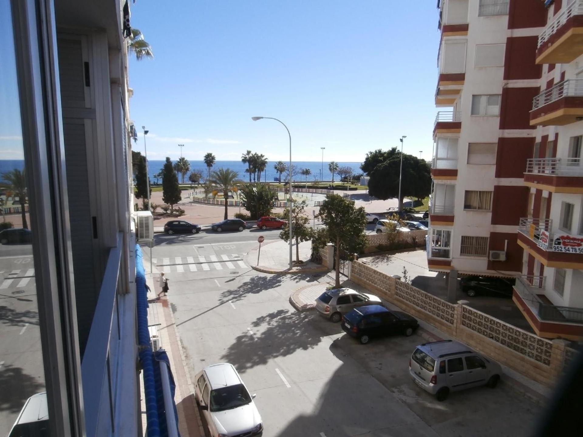 Ferienwohnung in erster Strandlinie, mit Balkon, Dachterrasse und Gemeinschaftspool