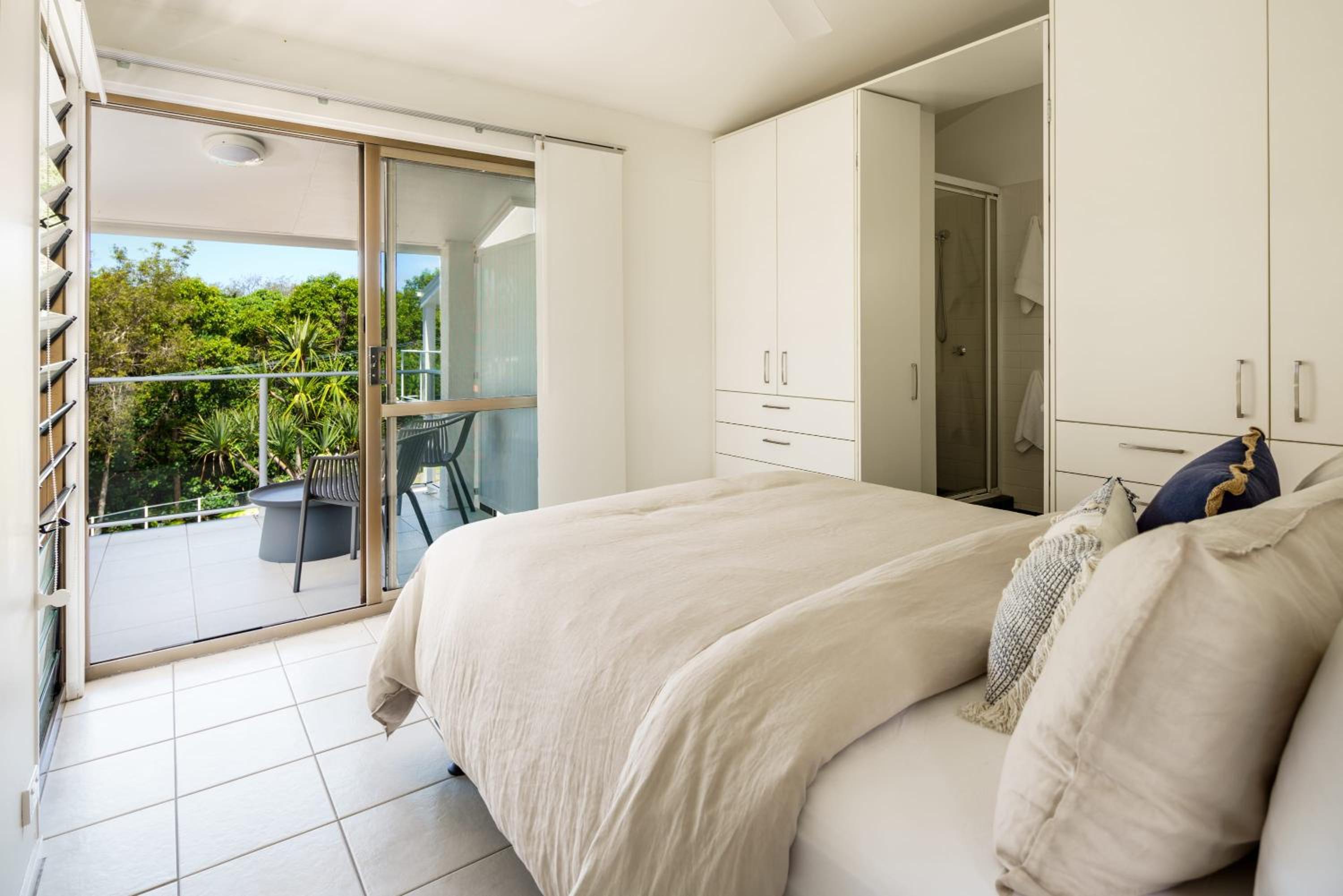 Four Pines Shelly Beach Retreat