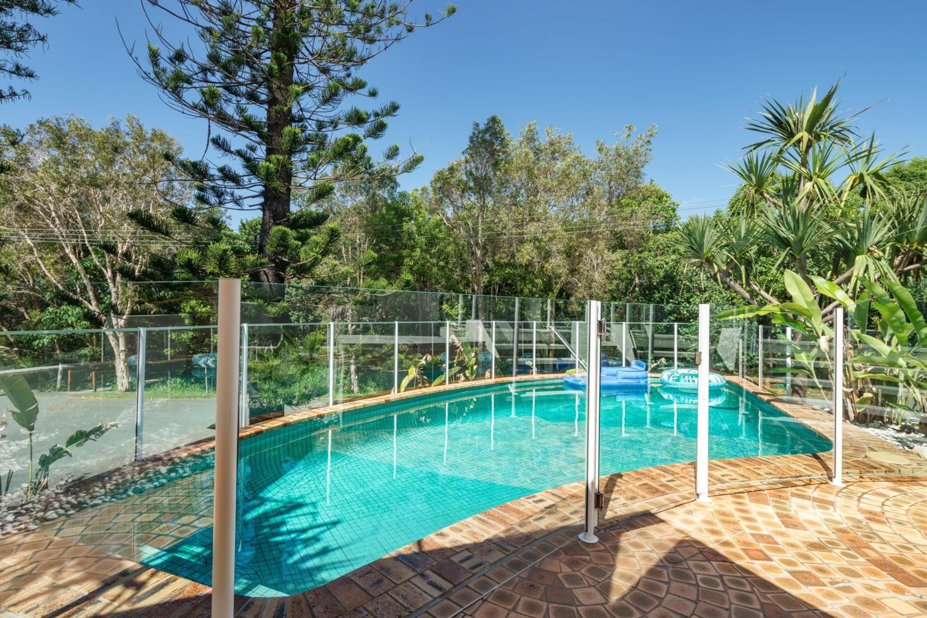 Four Pines Shelly Beach Retreat
