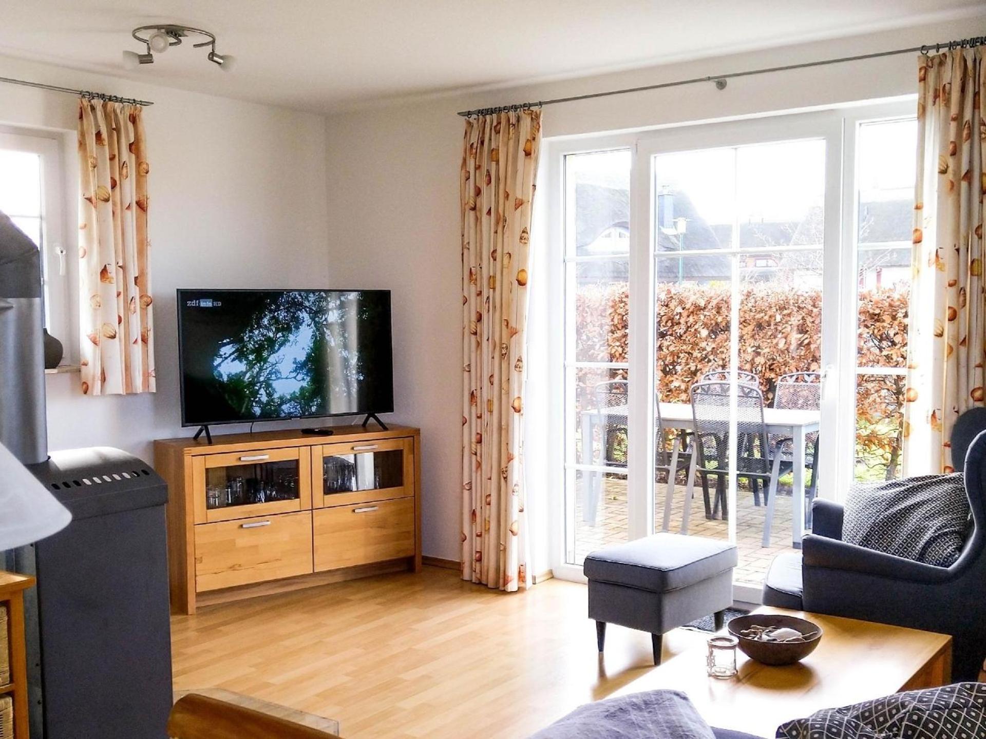 Ferienhaus in Vieregge mit Terrasse und Garten und Wasserblick