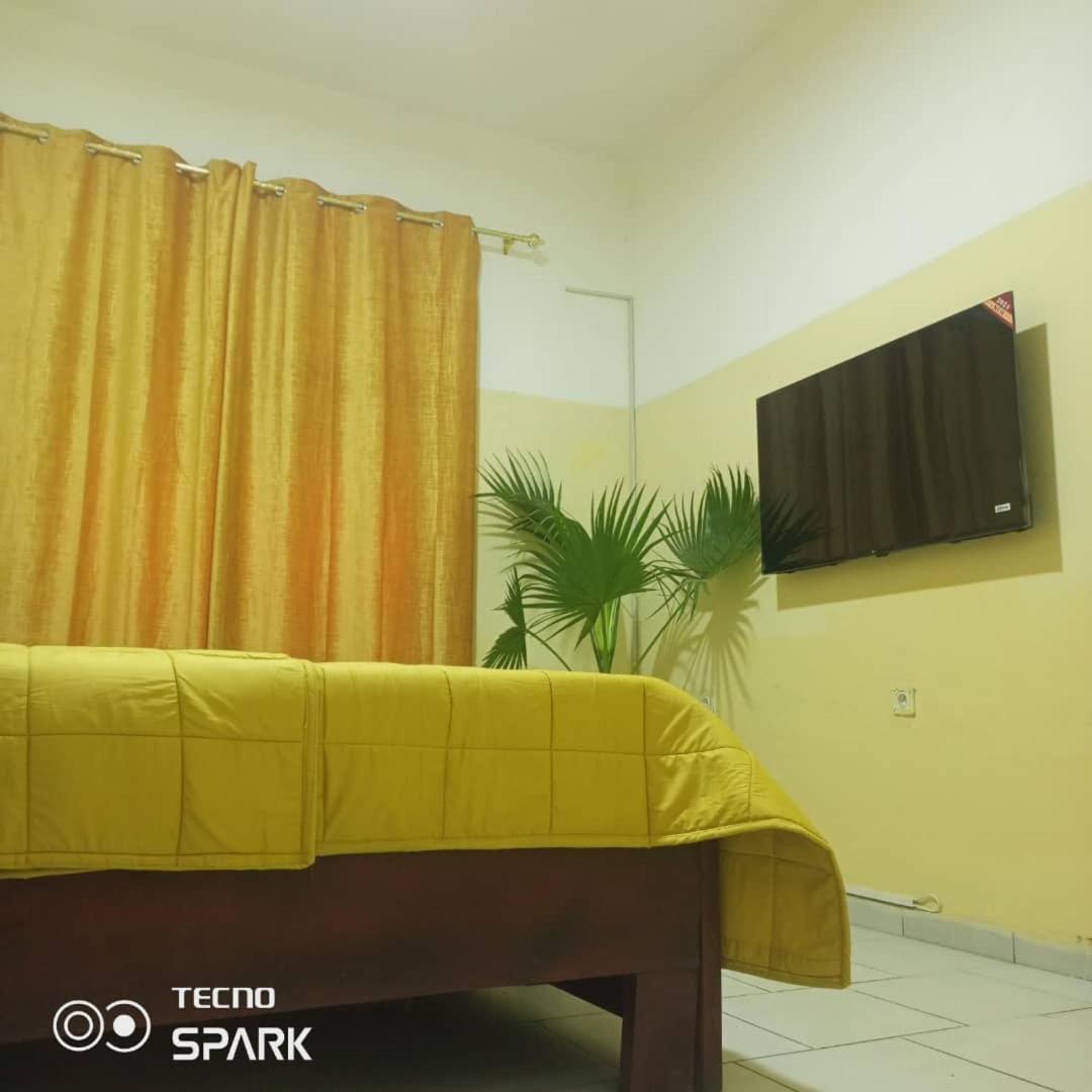 AFRIEUROTEXT Kamerun-High Standing-Appartements-Wifi-Security-Restaurant-modern Kitchen