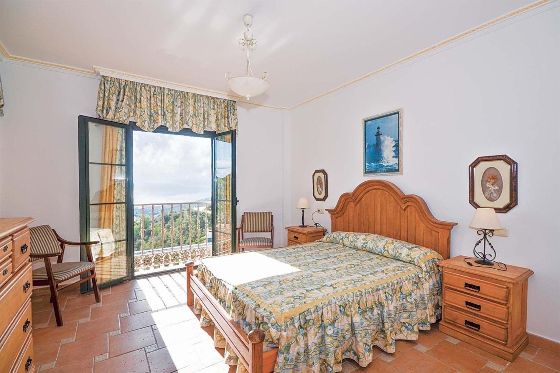 Villa Pedregal
