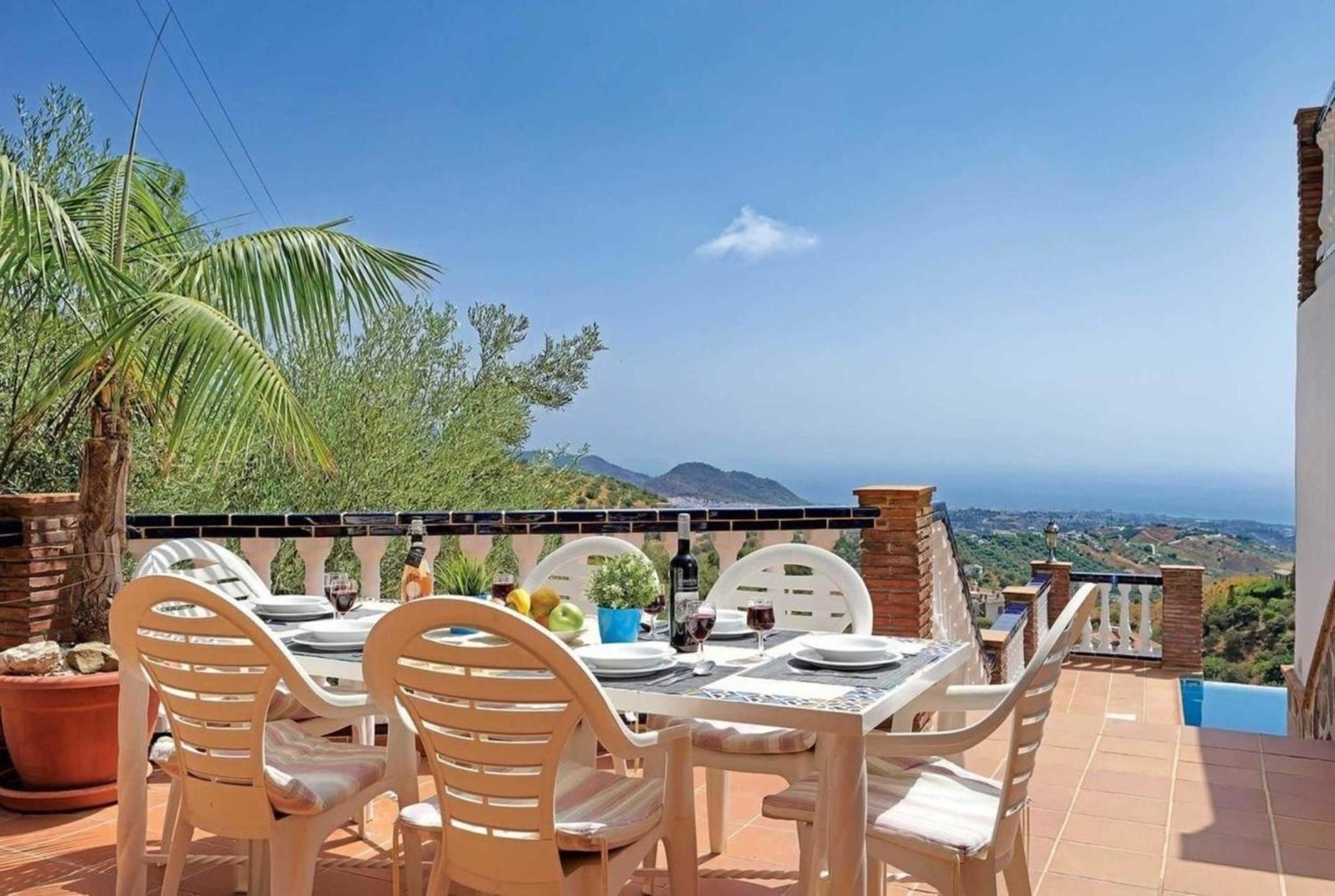 Villa Pedregal