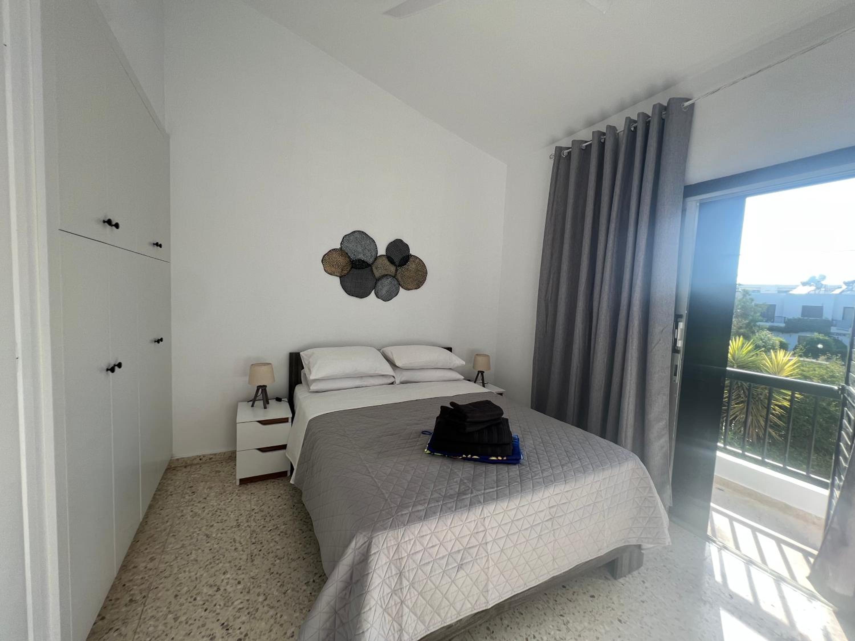 Natalia's Townhouse, Margarita Gardens 003