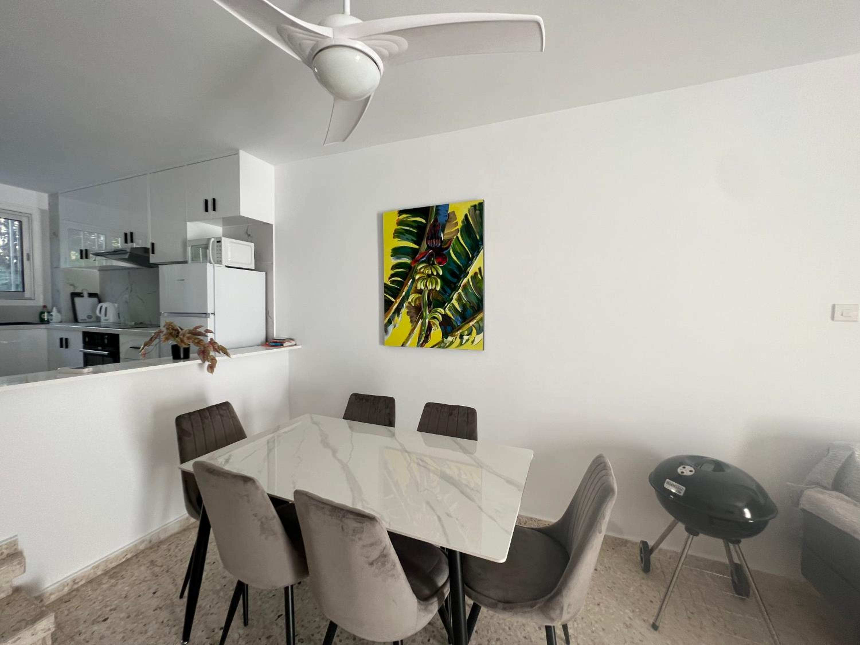 Natalia's Townhouse, Margarita Gardens 003