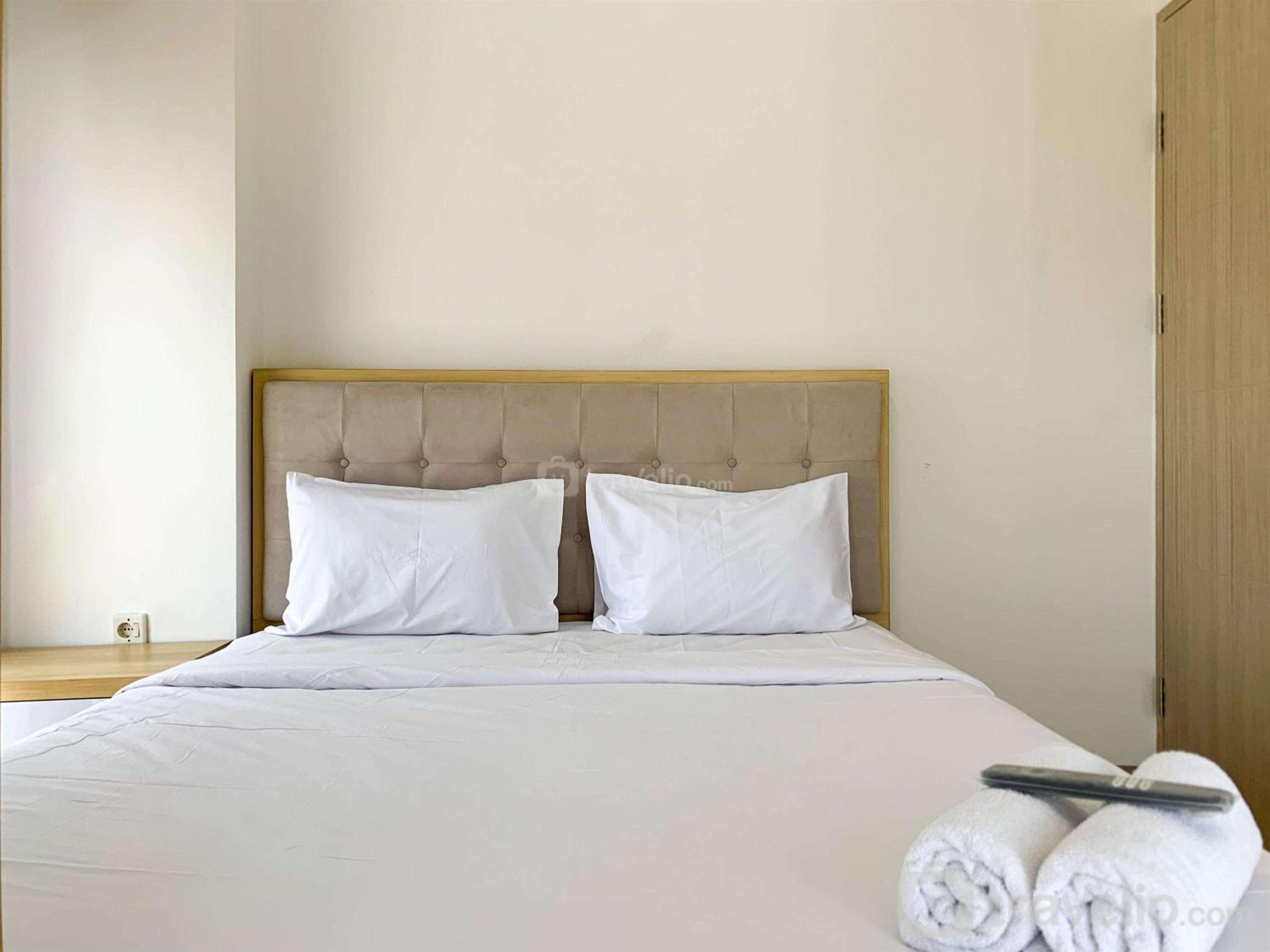 Comfort 1BR with Space Room at Tokyo Riverside PIK 2 Apartment By Travelio