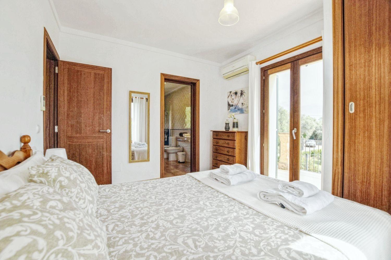 Gemütliches Ferienhaus mit Pool