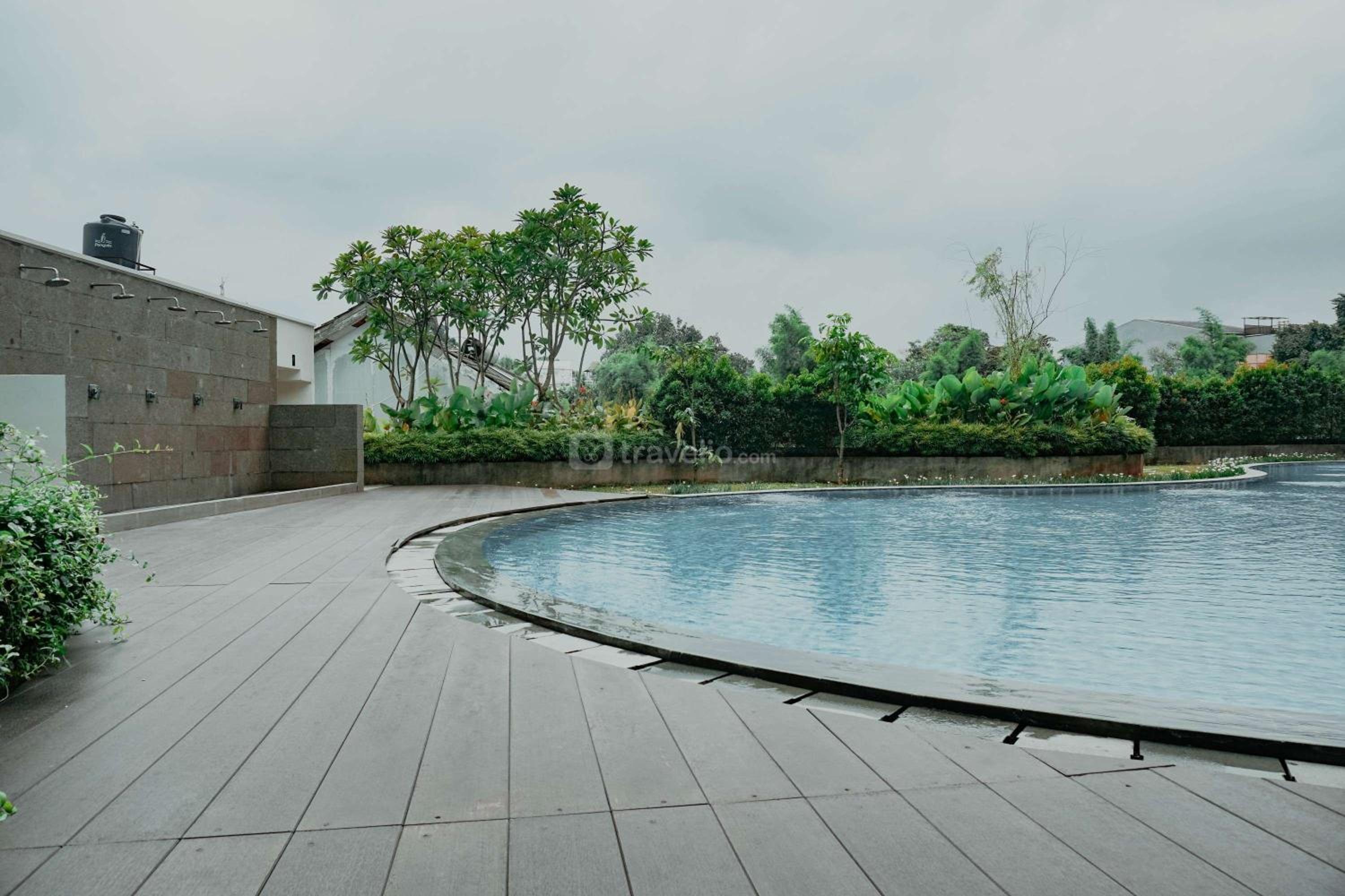 Spacious and Comfort Stay 2BR Apartment Pejaten Park Residence By Travelio view 3
