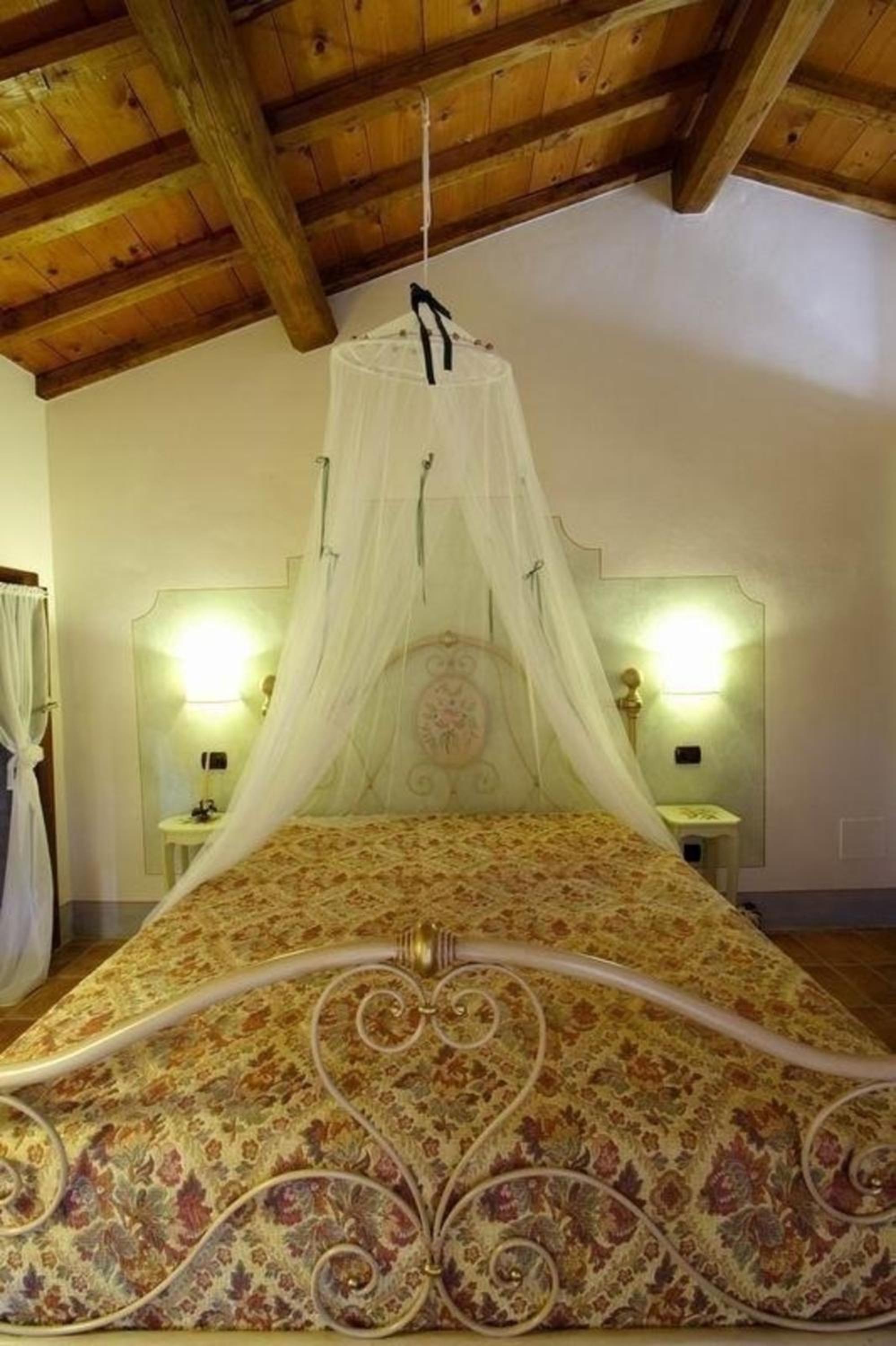 Schönes Ferienhaus in Gambassi Terme mit Privatem Pool