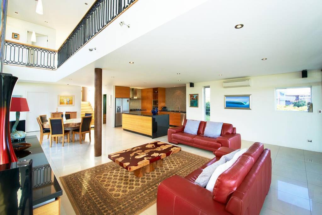 The Seahorse Beach House