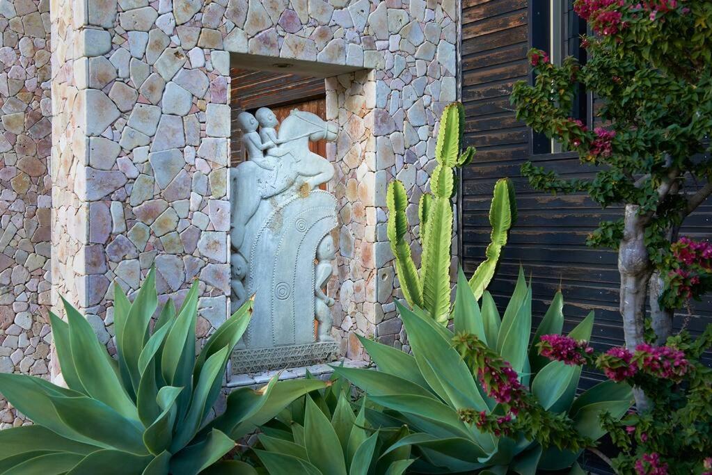 The Seahorse Beach House