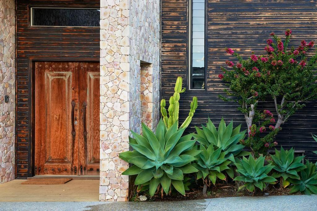 The Seahorse Beach House