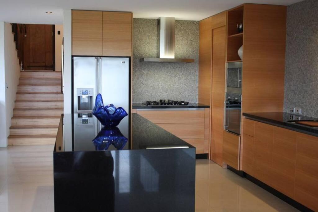 The Seahorse Beach House