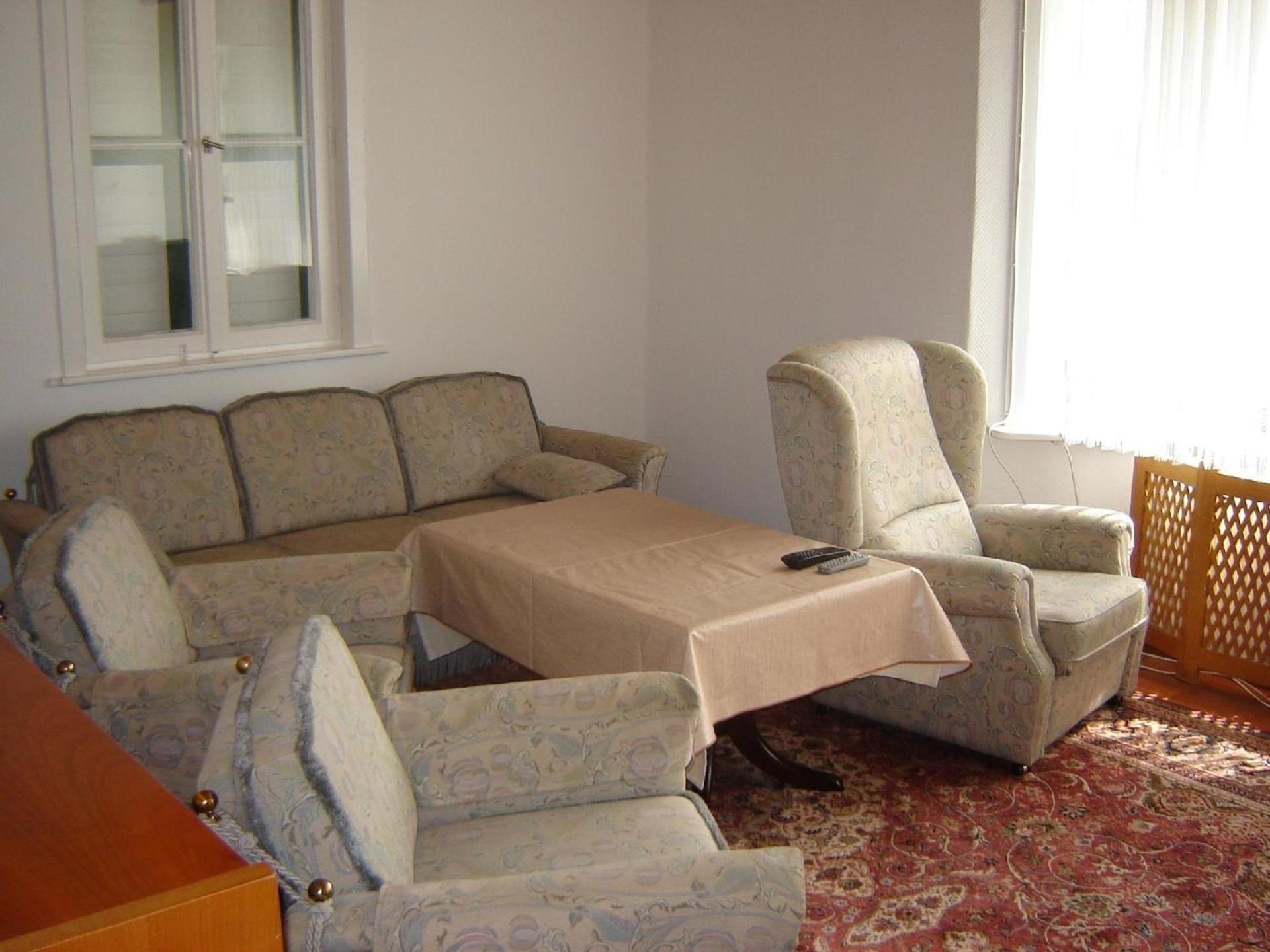 Freistehendes Ferienhaus In Ruhiger Lage