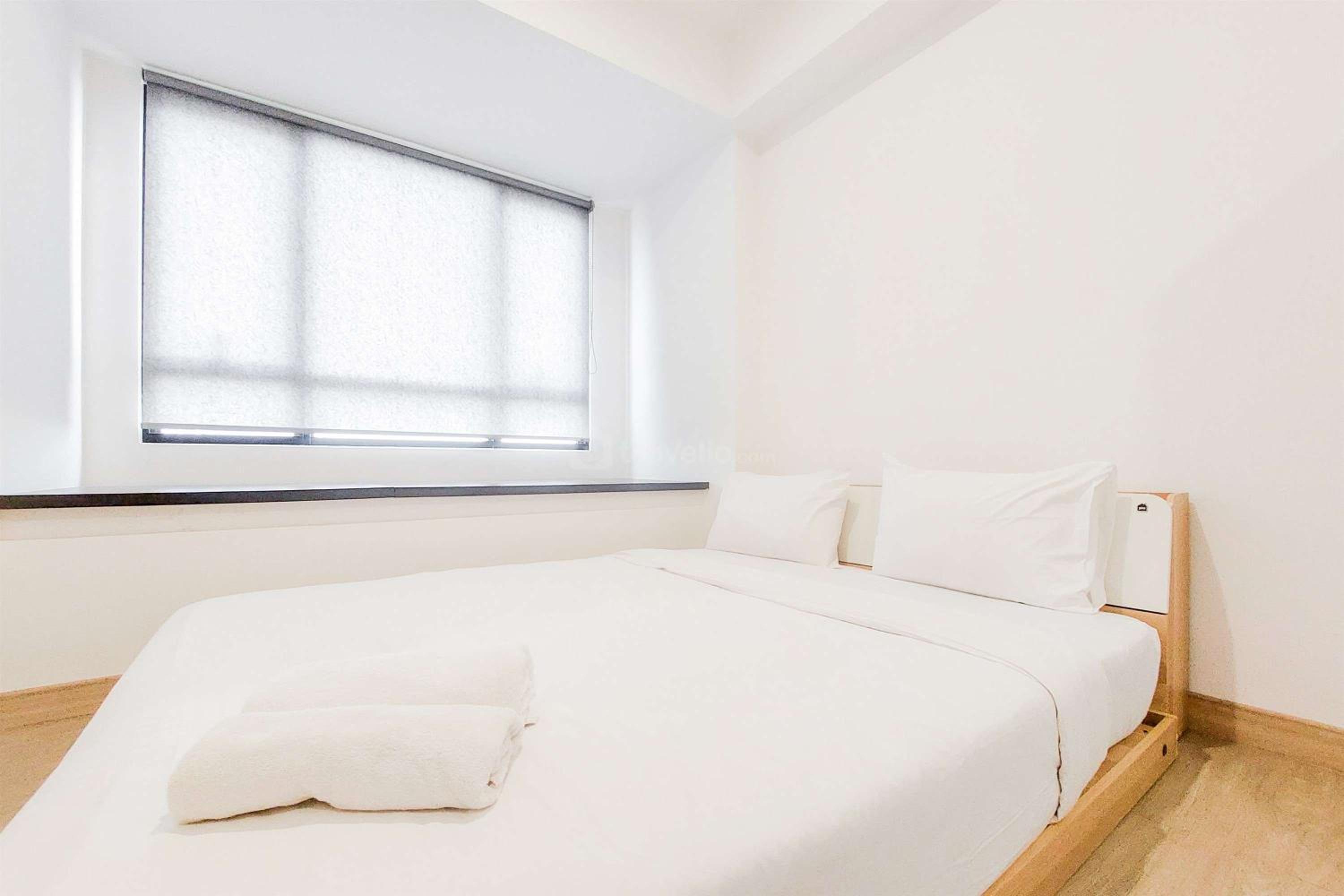 Modern Look Studio Room Collins Boulevard Apartment By Travelio view 3