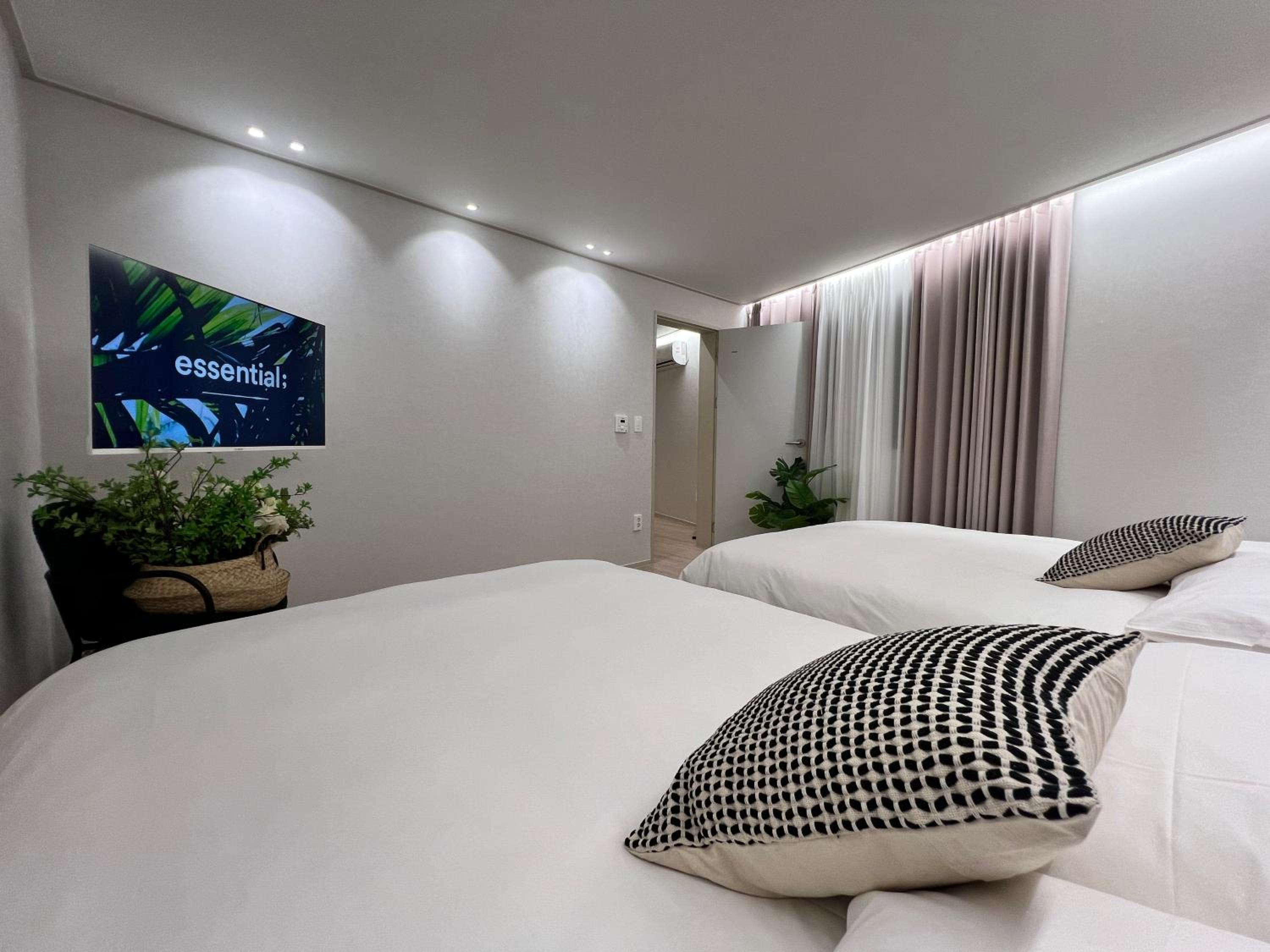 hotel room