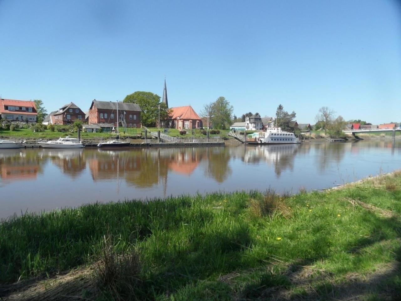 Schönes Ferienhaus in Bentwisch mit Garten