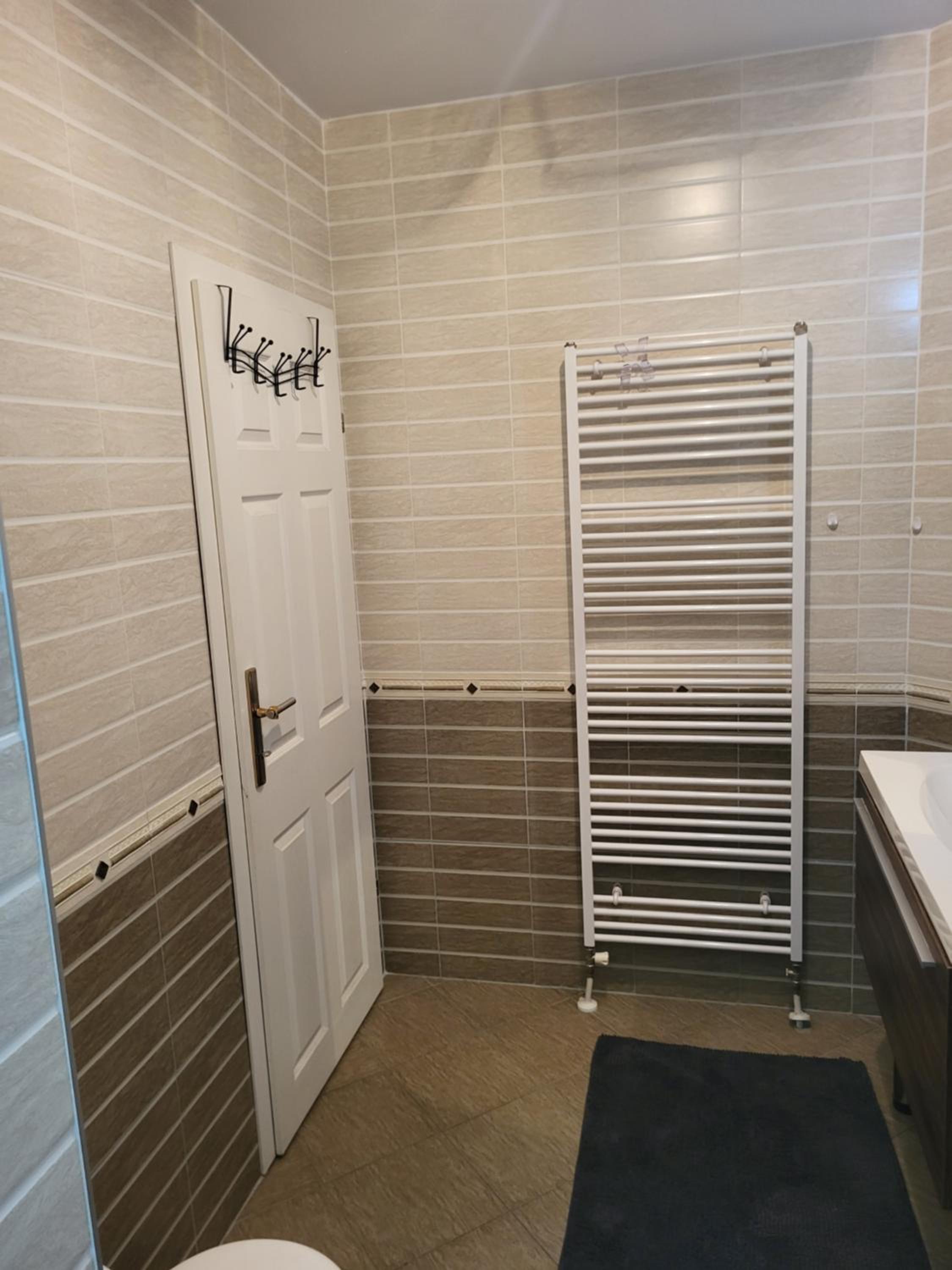 Residence Apartments Hari Sarajevo, Spacy Apartments, Free parking, Aircondition, Airport 1,5 km