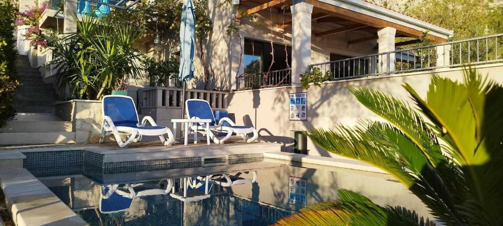 Charmantes Ferienhaus in Makarska mit Meerblick view 2