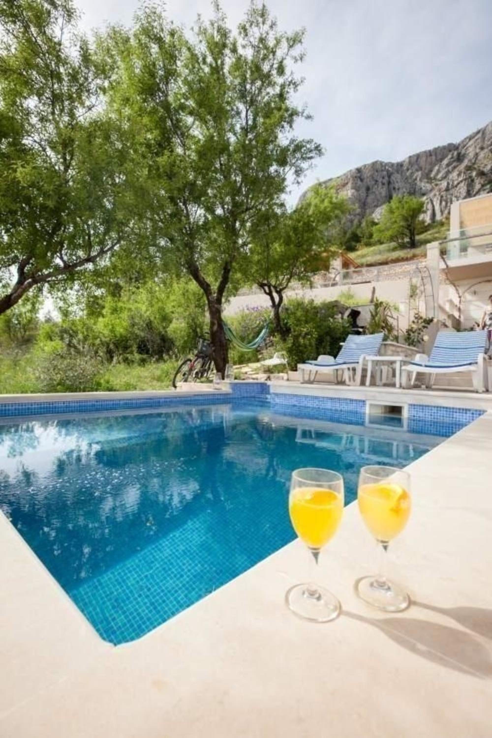 Charmantes Ferienhaus in Makarska mit Meerblick view 4