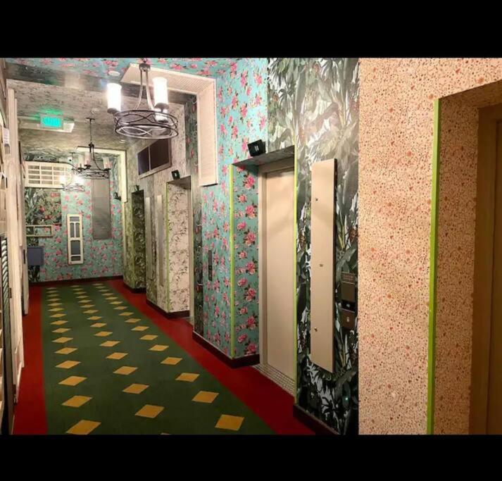 Studio Sabana Secrt 3011