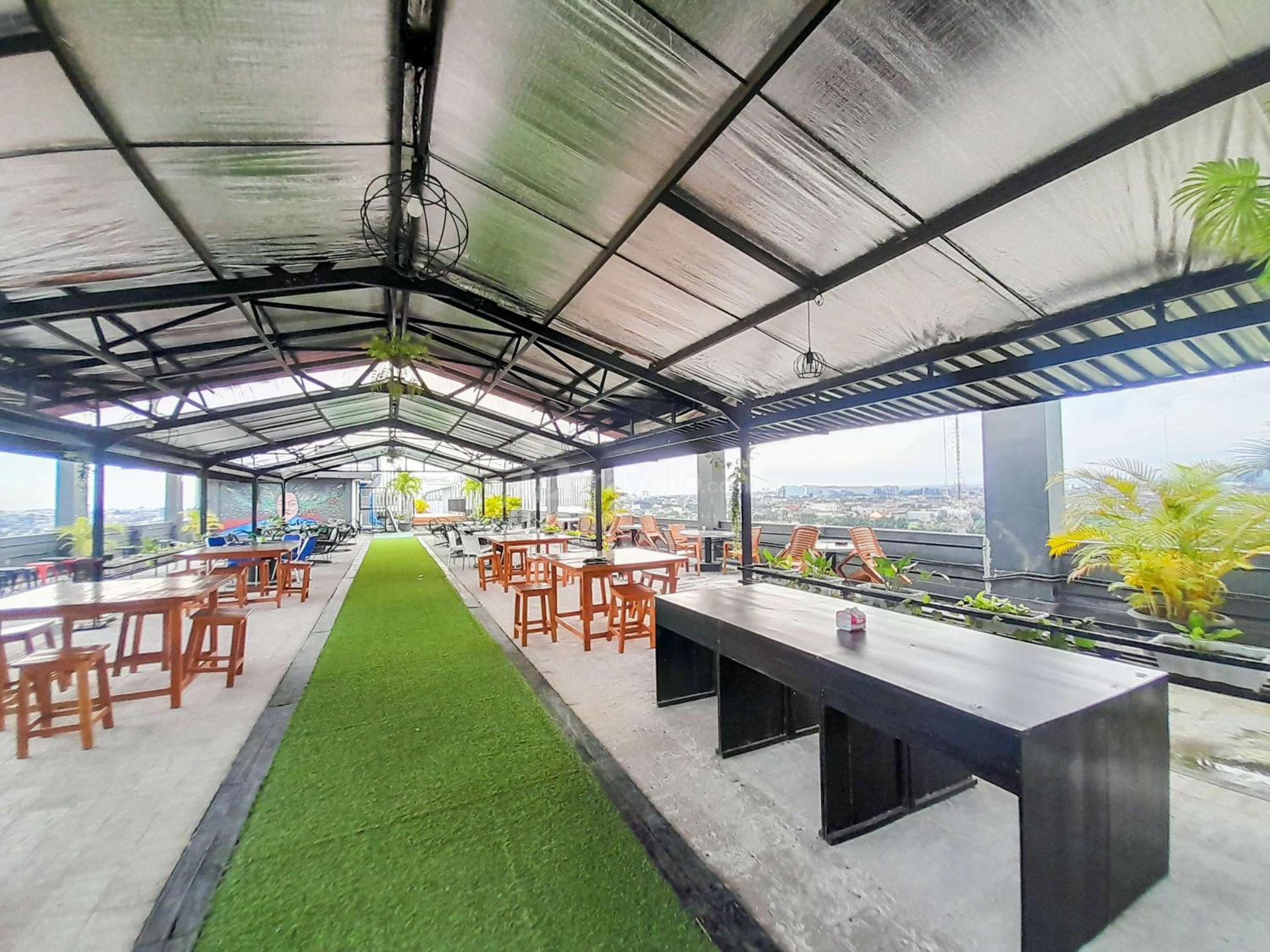 Homey and Warm 1BR at Student Castle Yogyakarta Apartment By Travelio view 5