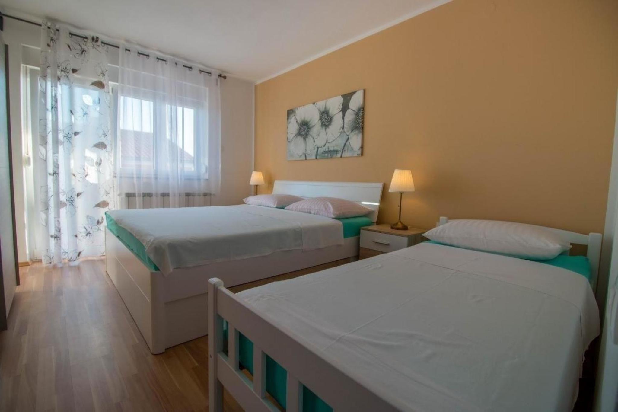 Ferienwohnung in Selce mit Terrasse, Grill und Garten view 4