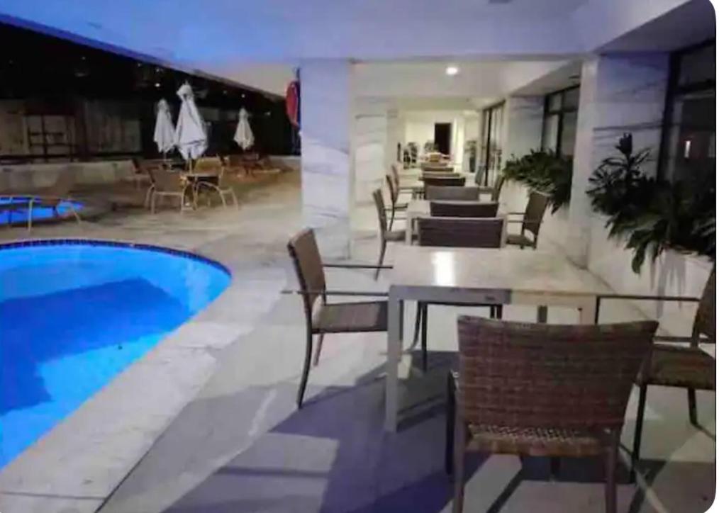 Apartamento ondina circuito carnaval decorado Cama king