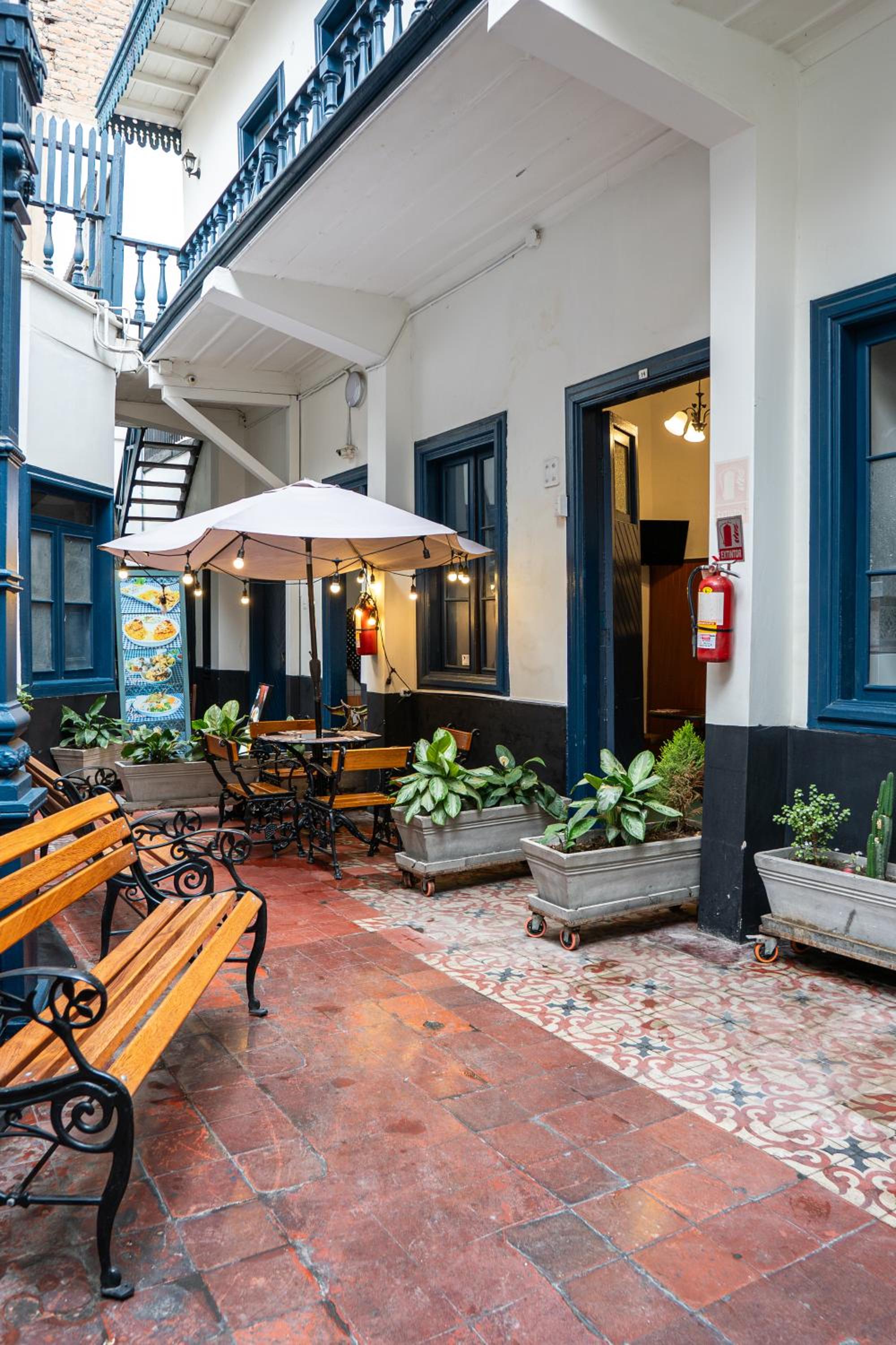 Residencial Roma Bed & Breakfast Hab doble + baño privado view 4