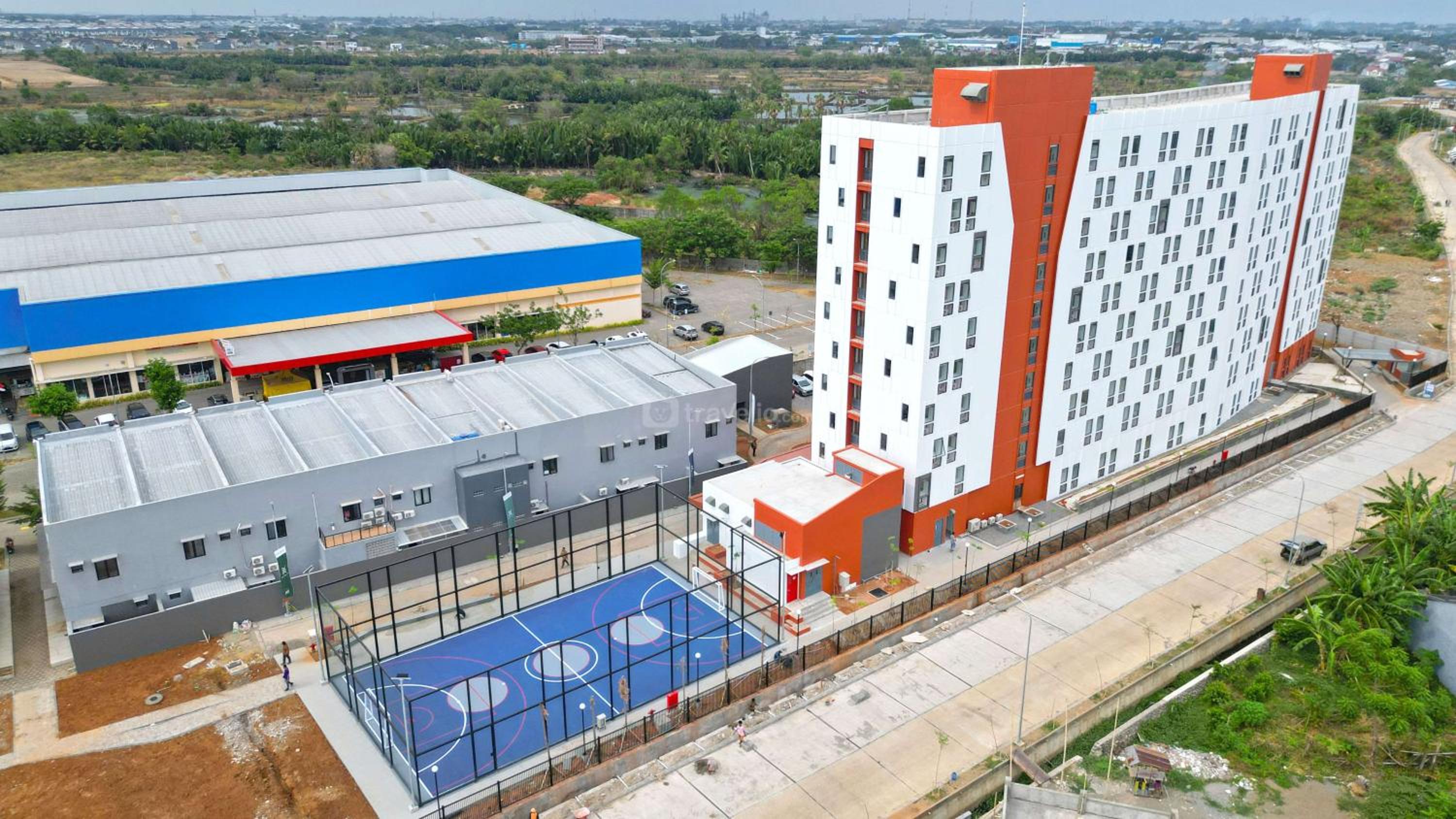 Best Price Studio (No Kitchen) at Bandaraya - Tallasa City Makassar Apartment By Travelio