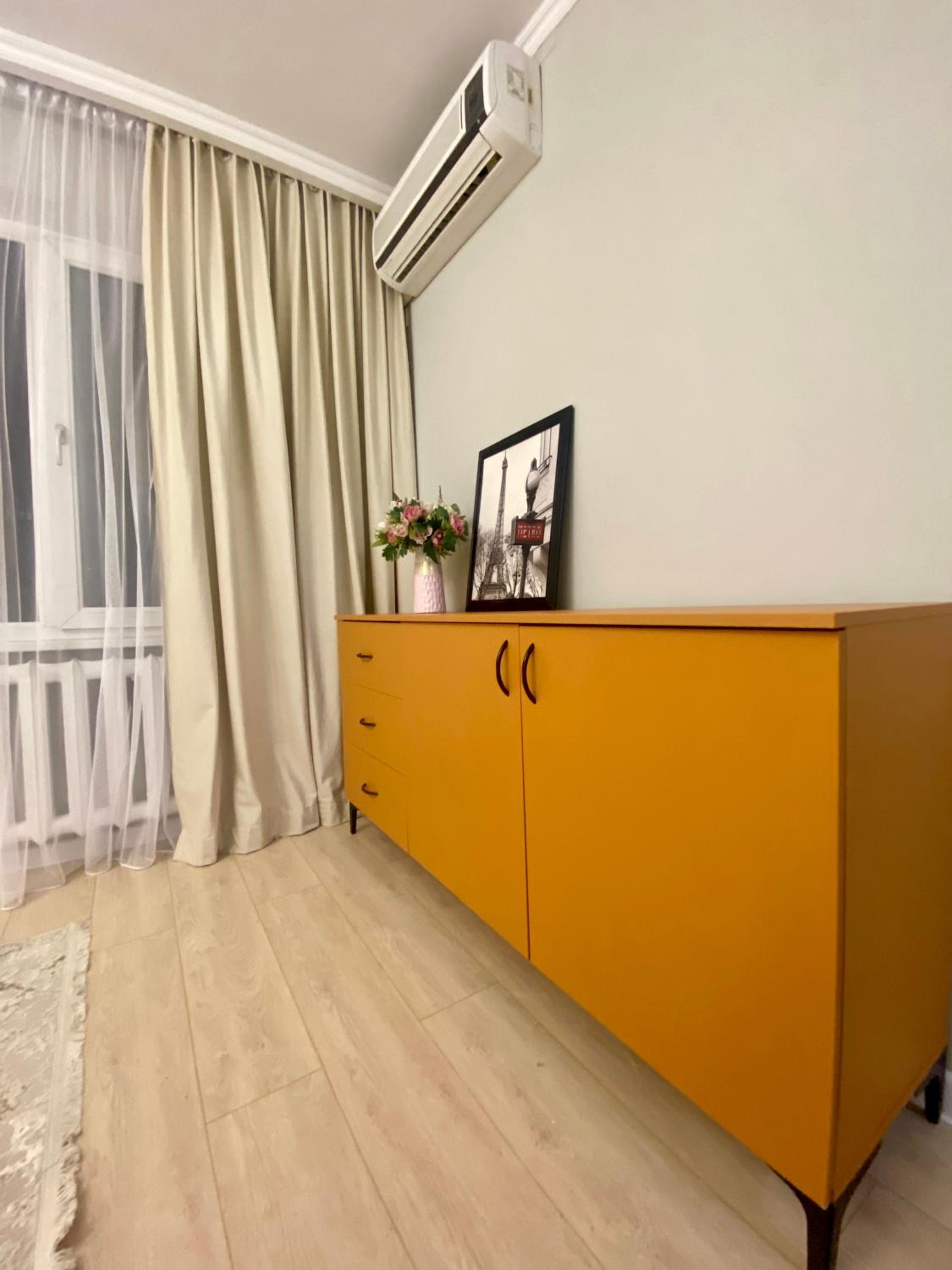 3 rooms Orange apartment