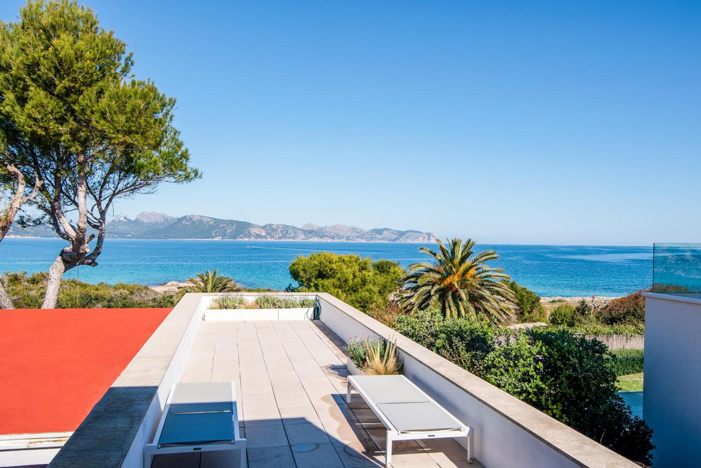 Sant Joan Beach Villa