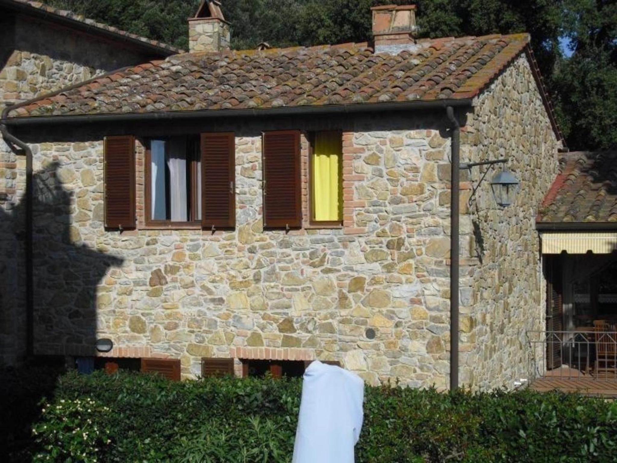 Ferienhaus in Caldana mit Terrasse und Grill view 2