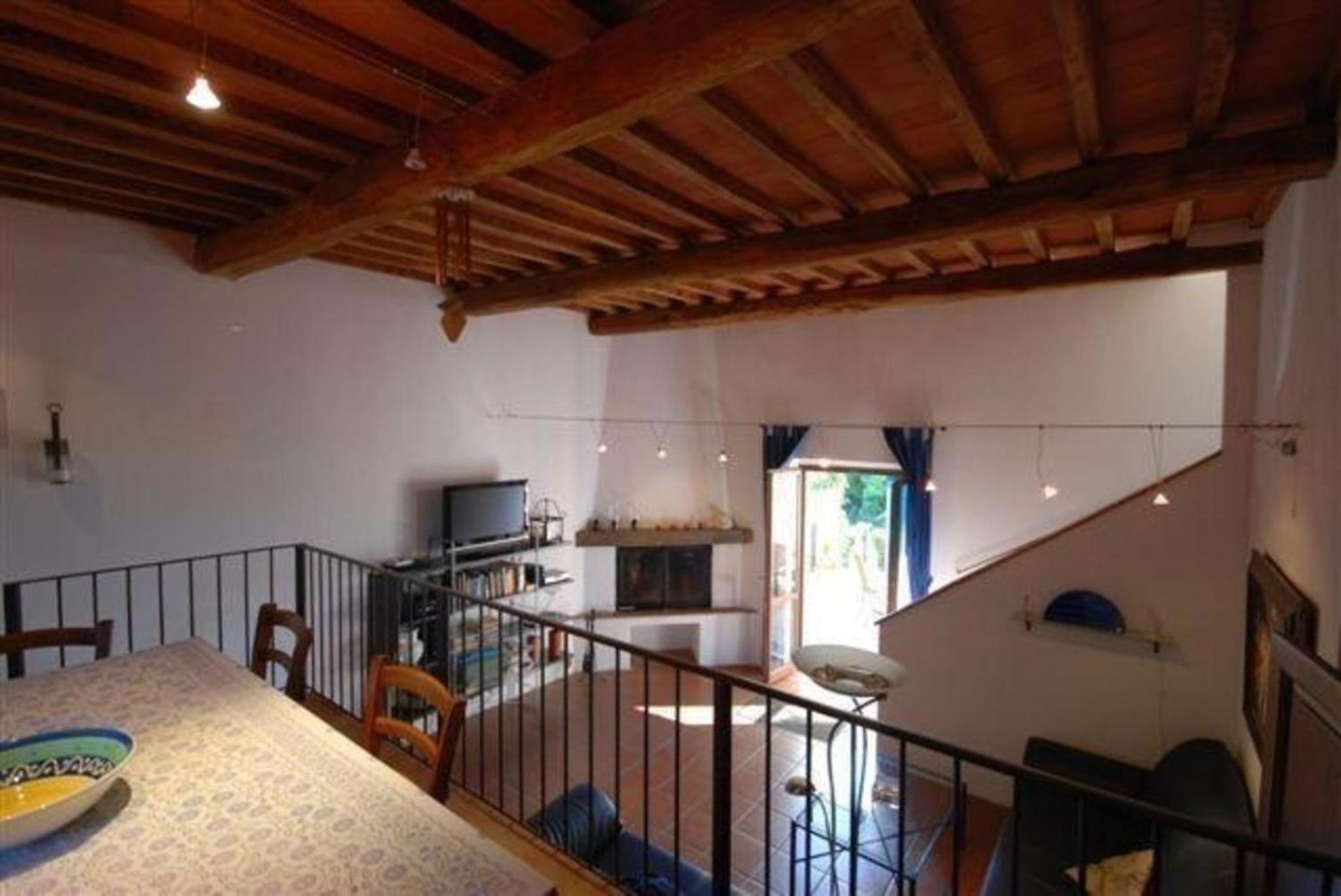Ferienhaus in Caldana mit Terrasse und Grill view 3
