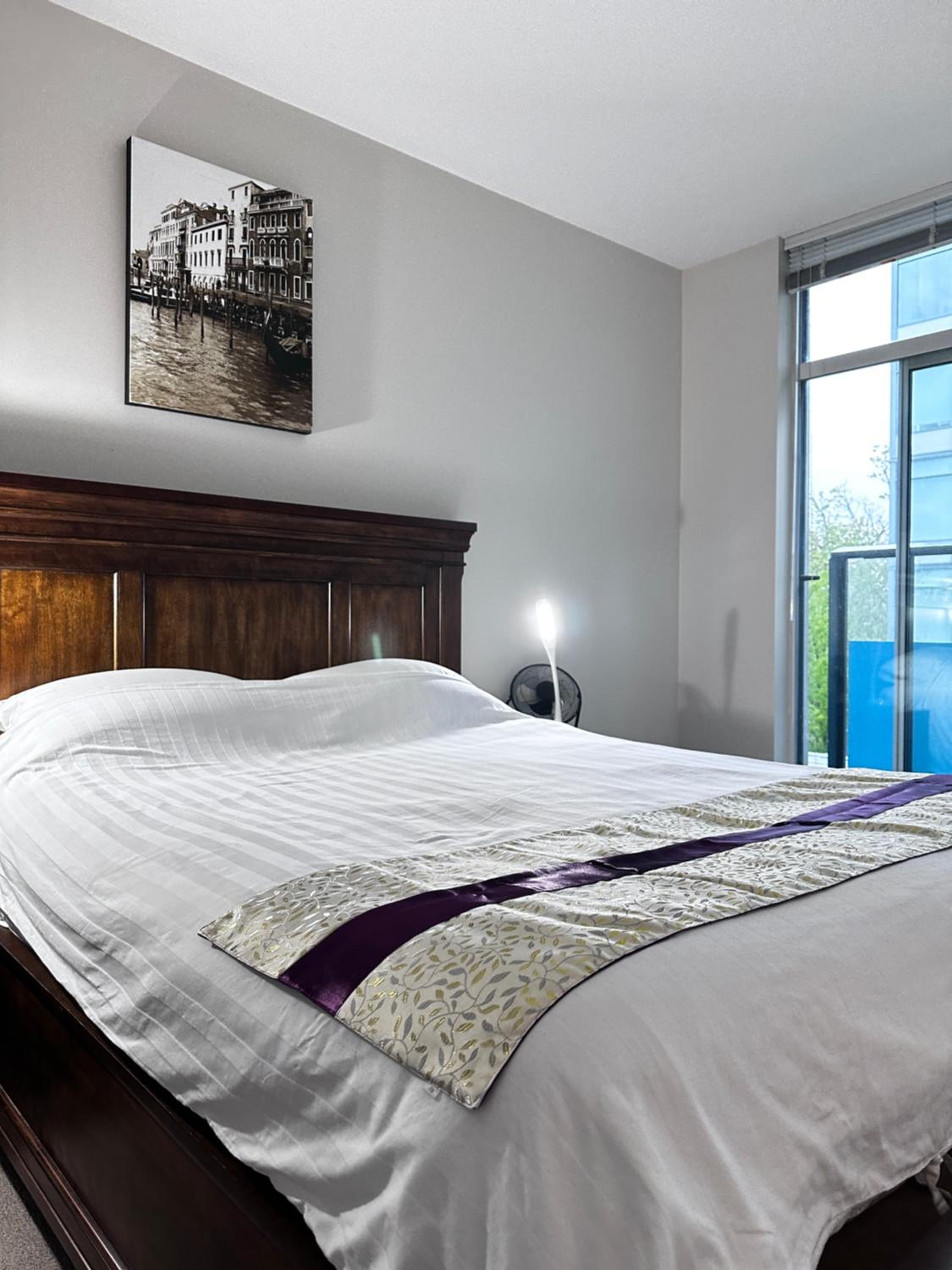 Relocation special -Kits garden View Condo