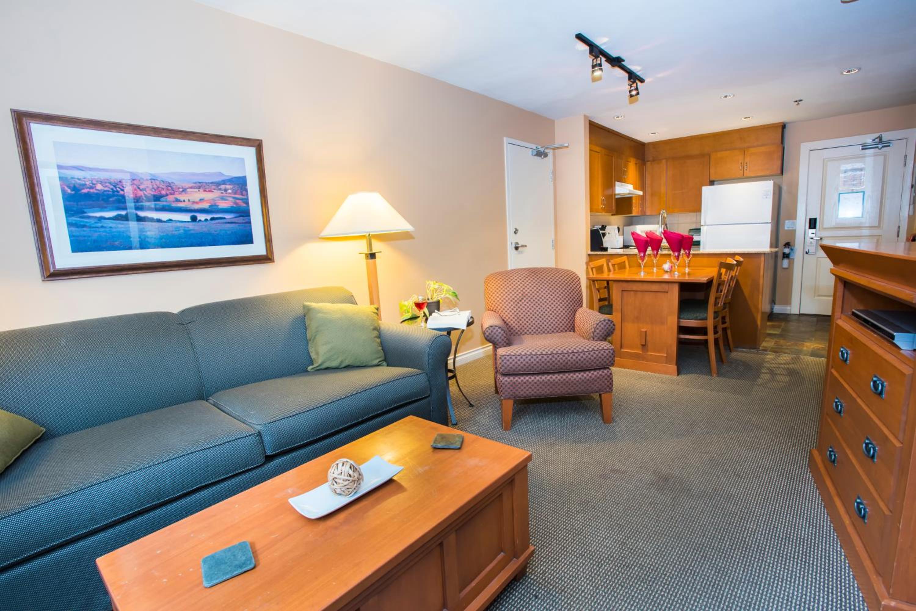 Pemberton Valley Lodge view 4