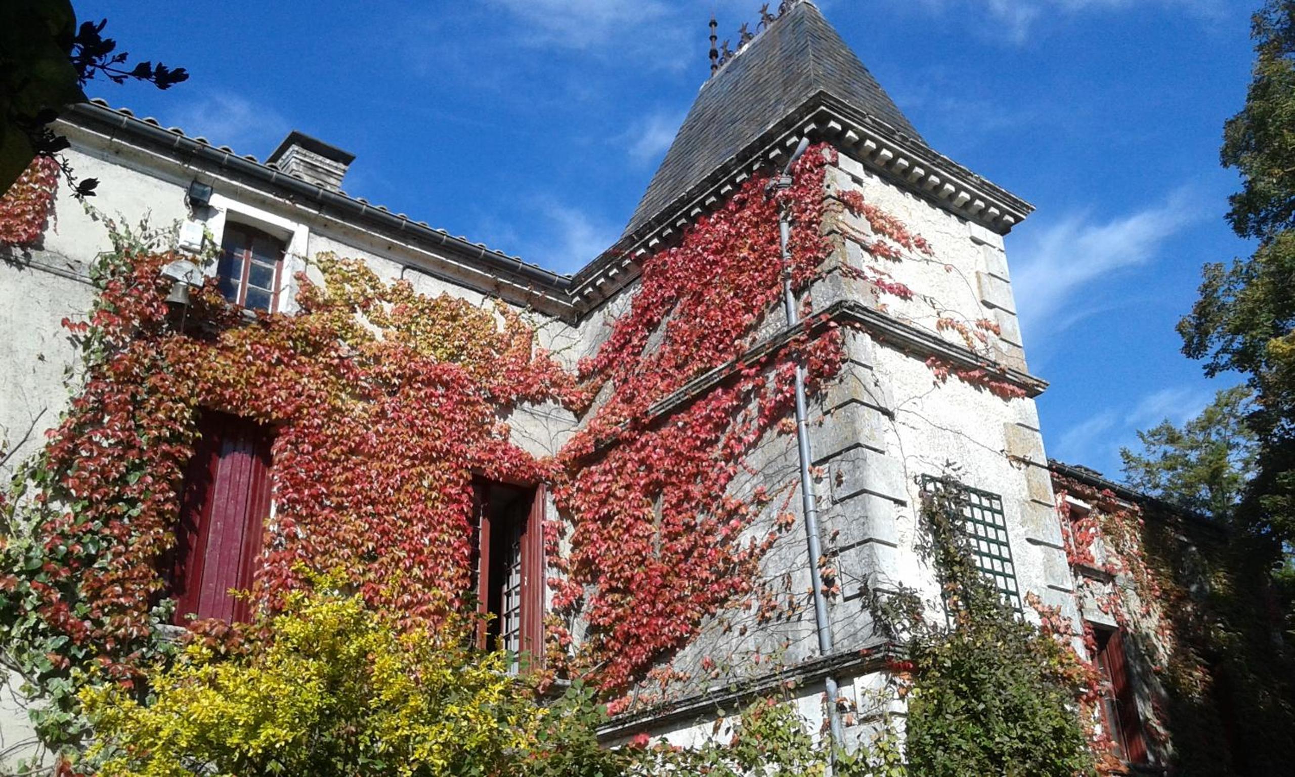 La Cure du Maine Charles view 2