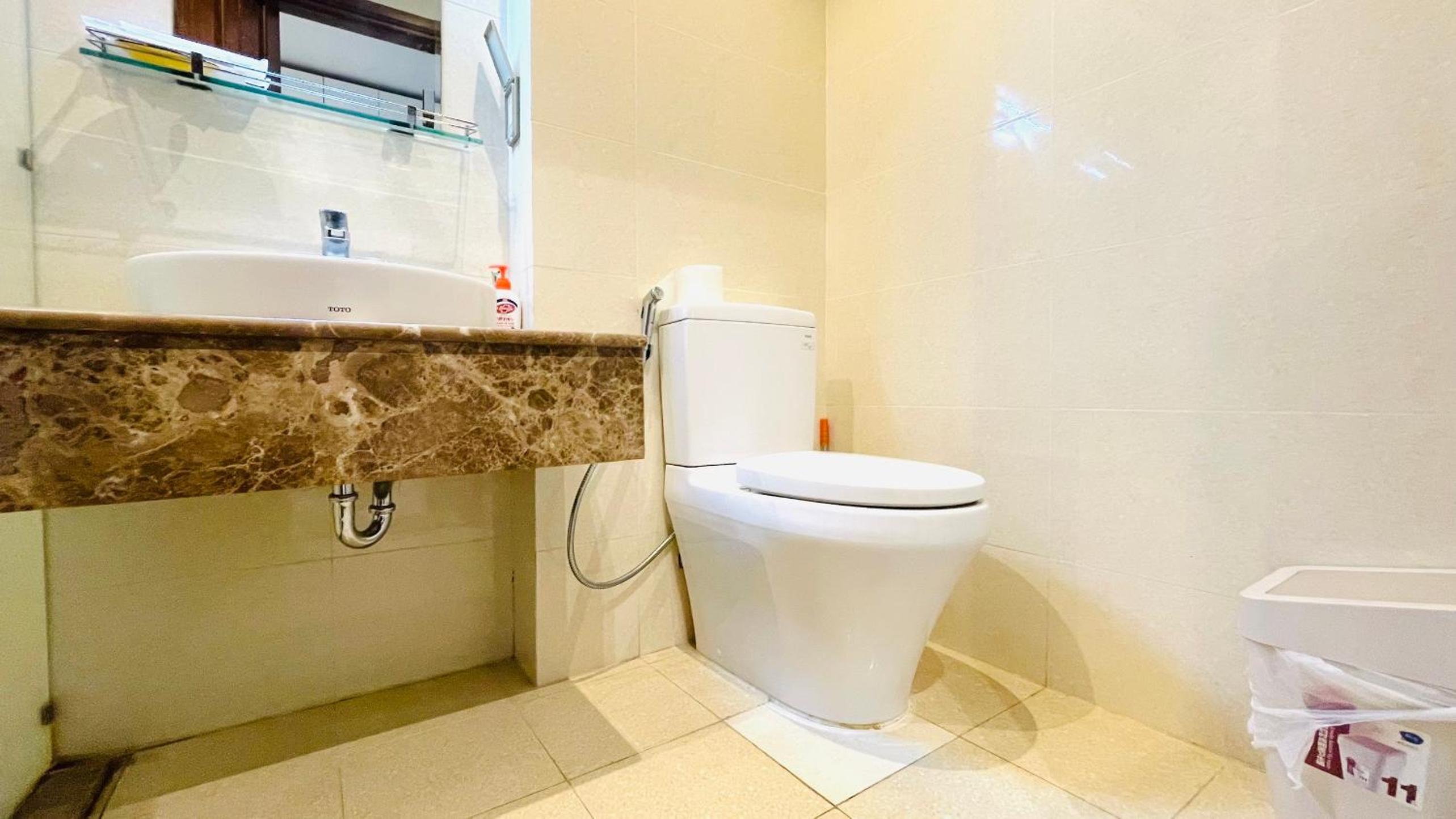 Căn Hộ Sky Center Cách Sân Bay 5p