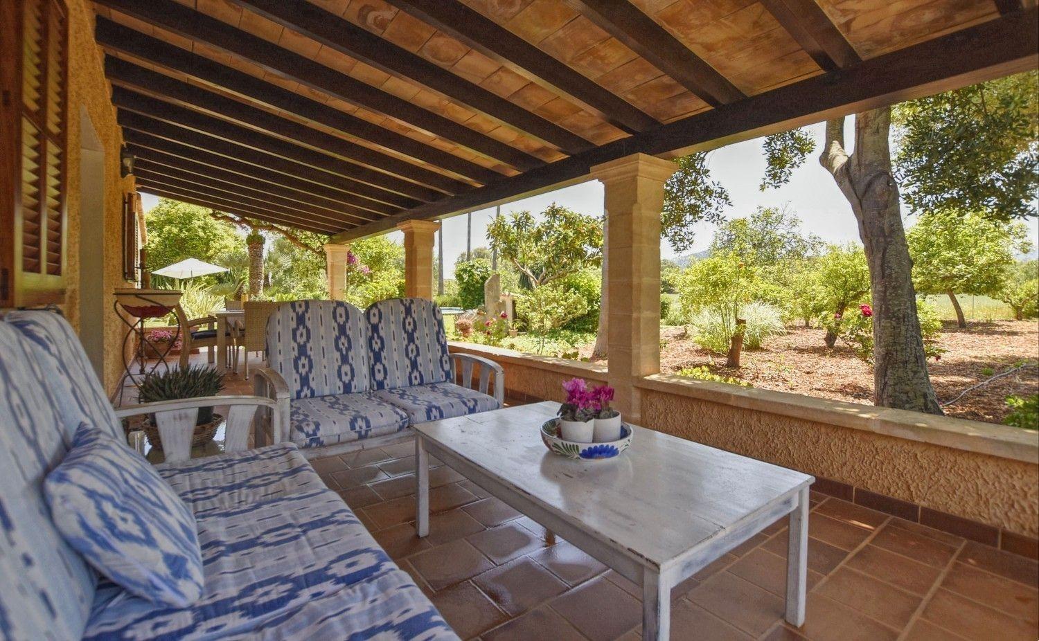 Wunderschönes Landhaus im Landhausstil mit Pool für 6 Personen, 6 km vom Meer entfernt view 2