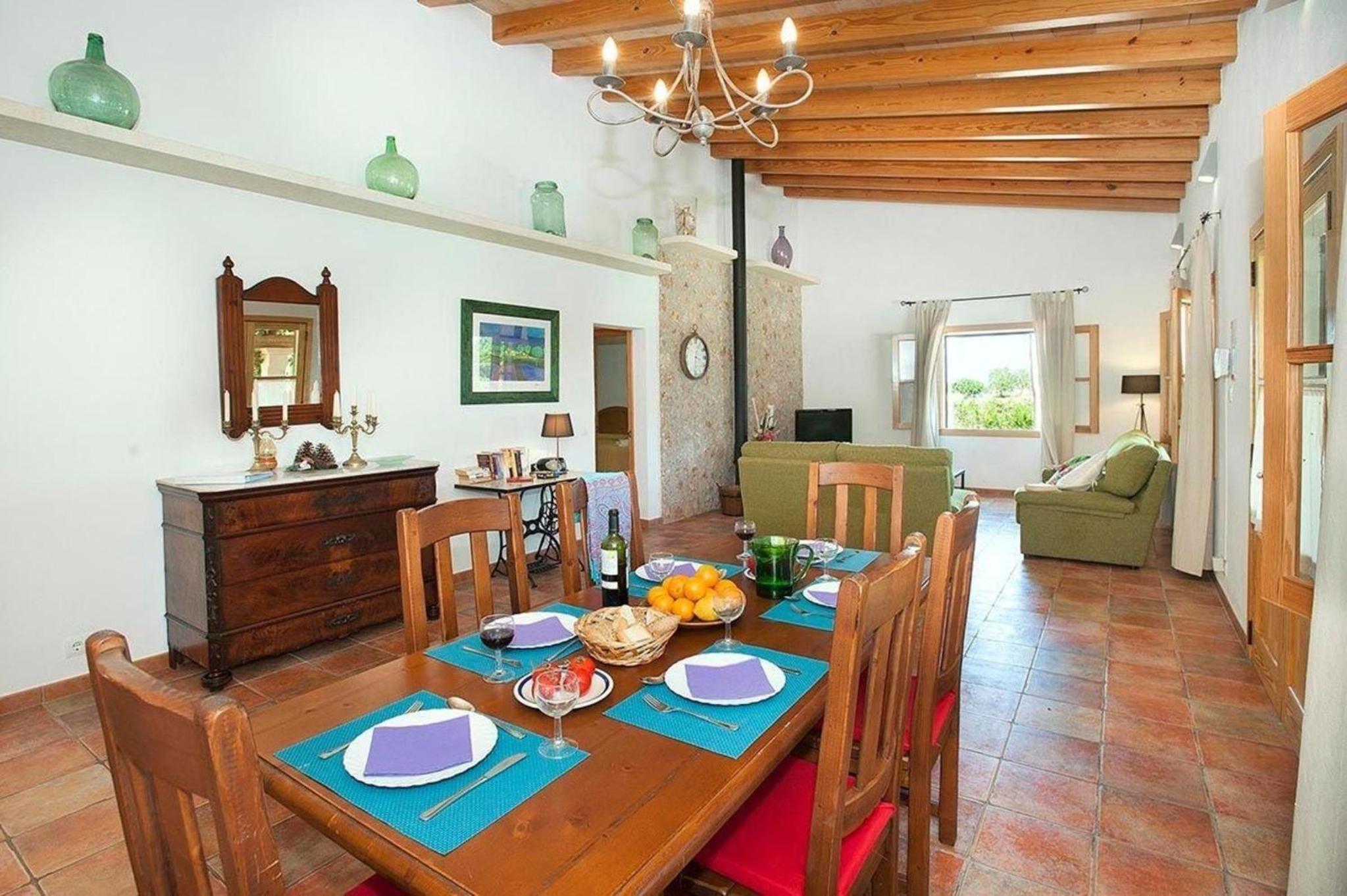 Schönes Ferienhaus In Alcúdia Mit Großem Pool