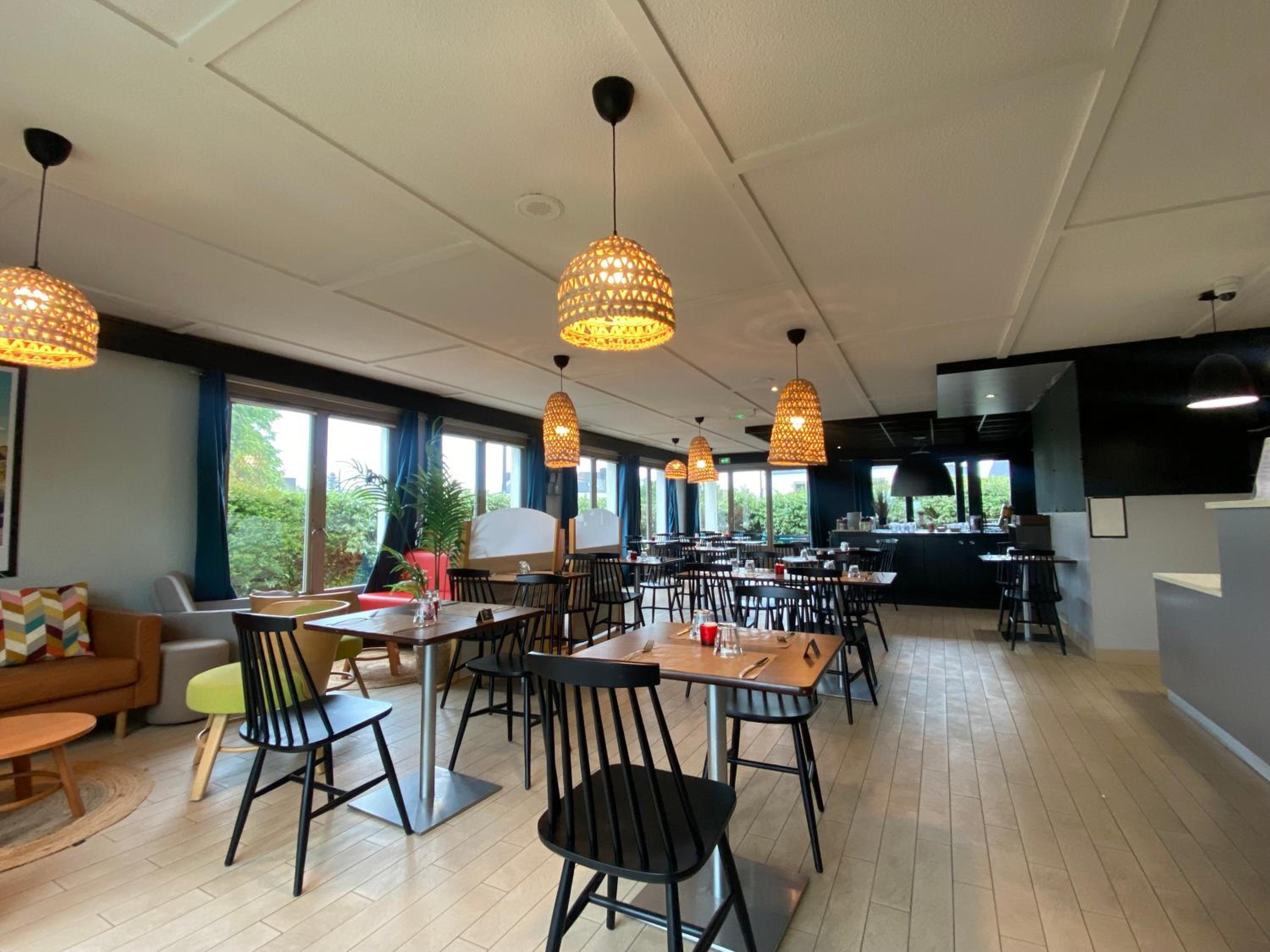 Quimper Vacations - Brit Hotel Quimper Sud - Property Image 6
