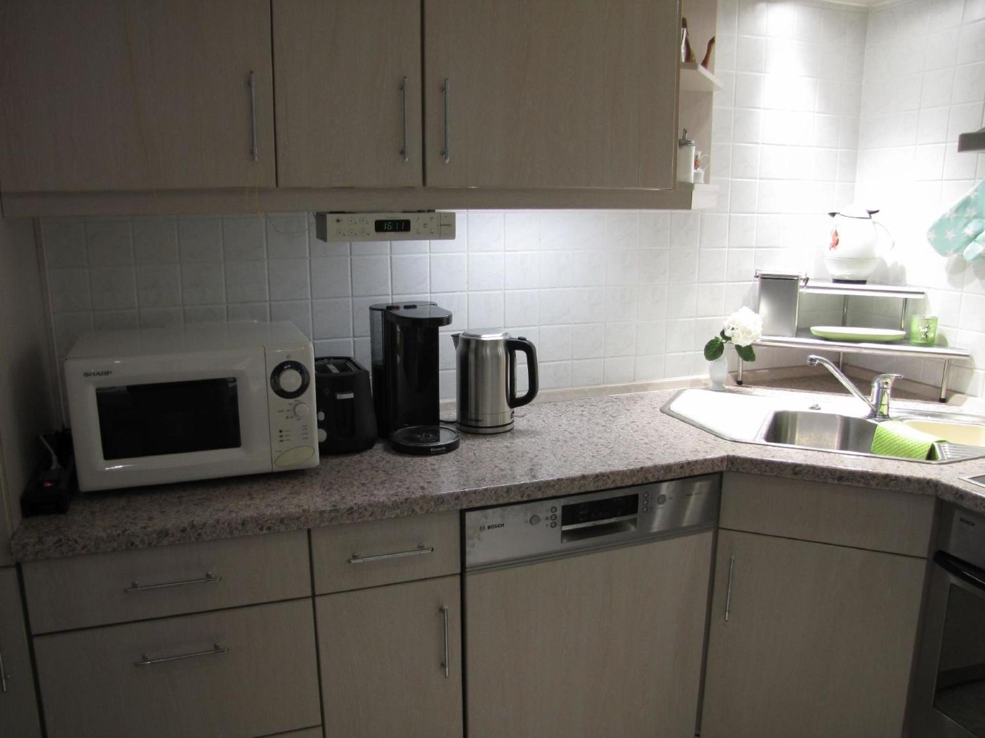 Nettes Ferienhaus in Hartmannsdorf mit Garten, Terrasse und Grill